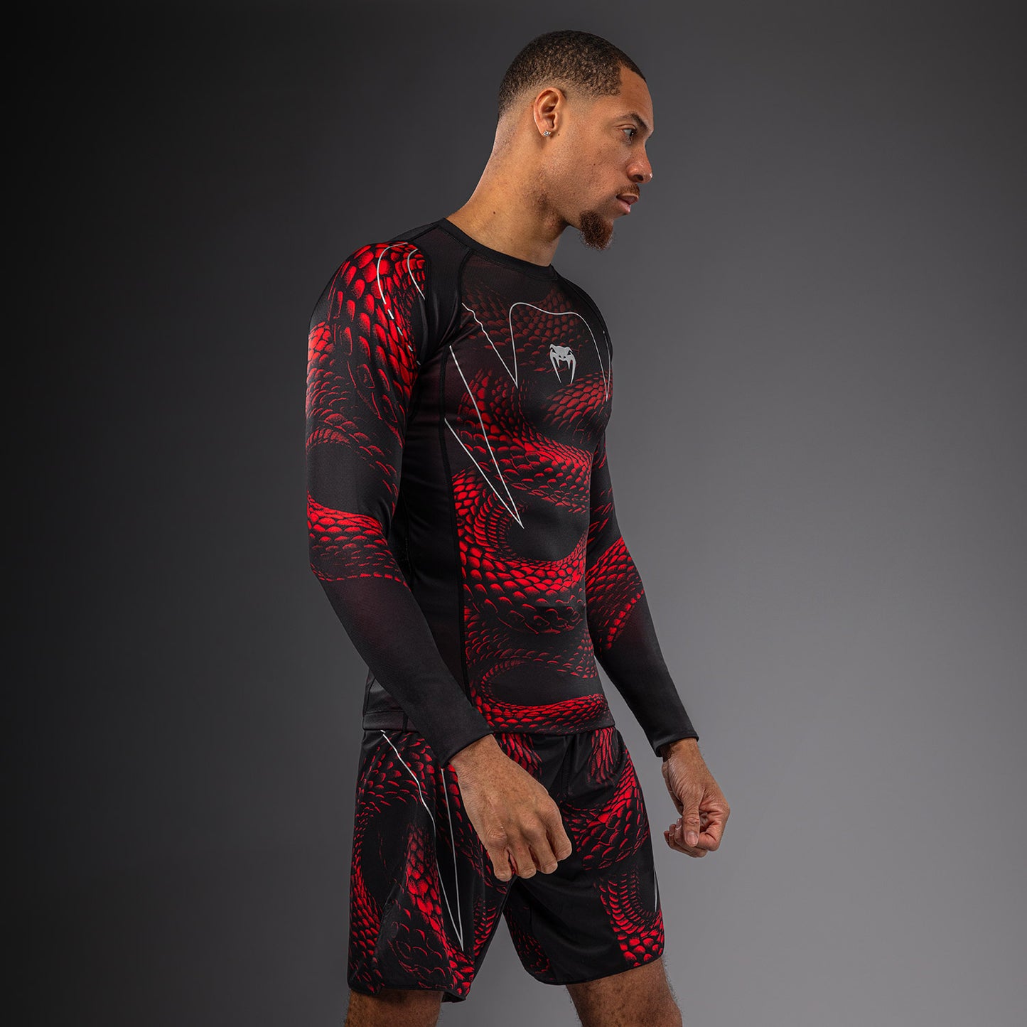 Venum Matupa Rashguard Manga Larga - Negro/Rojo/Plata