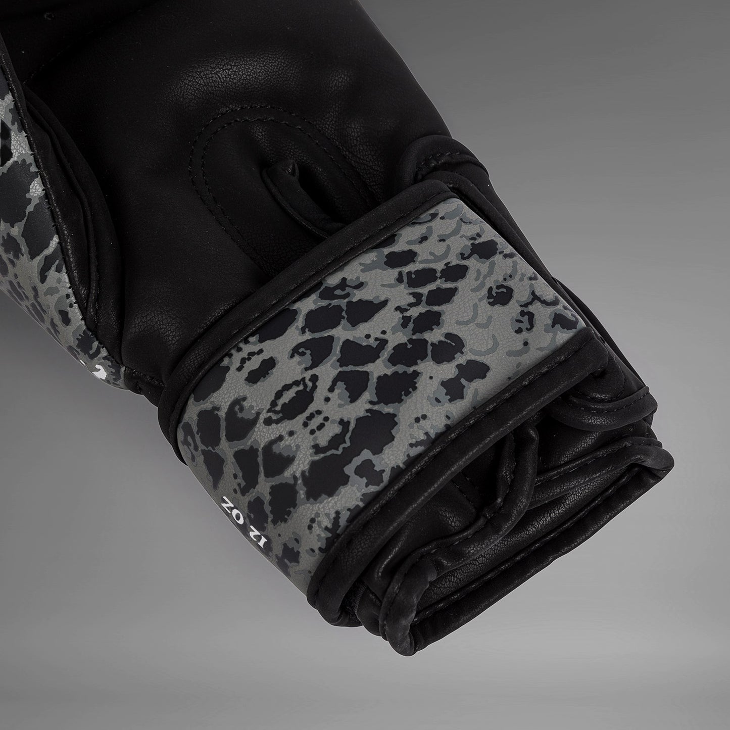 Venum Amazonia Guantes de Boxeo - Gris Oscuro
