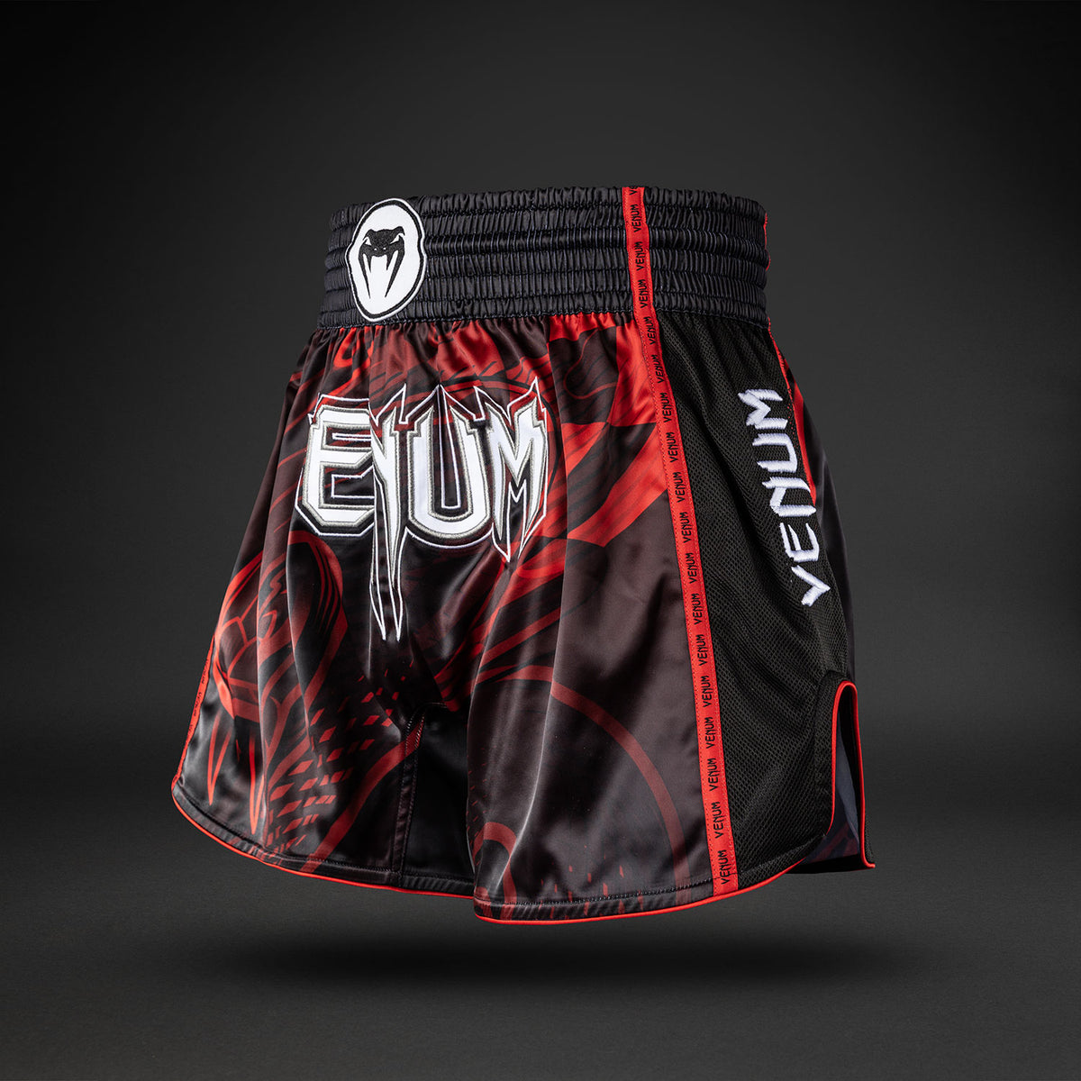 Venum Crimson Viper 2.0 Pantalón corto de Muay Thai - Negro/Rojo