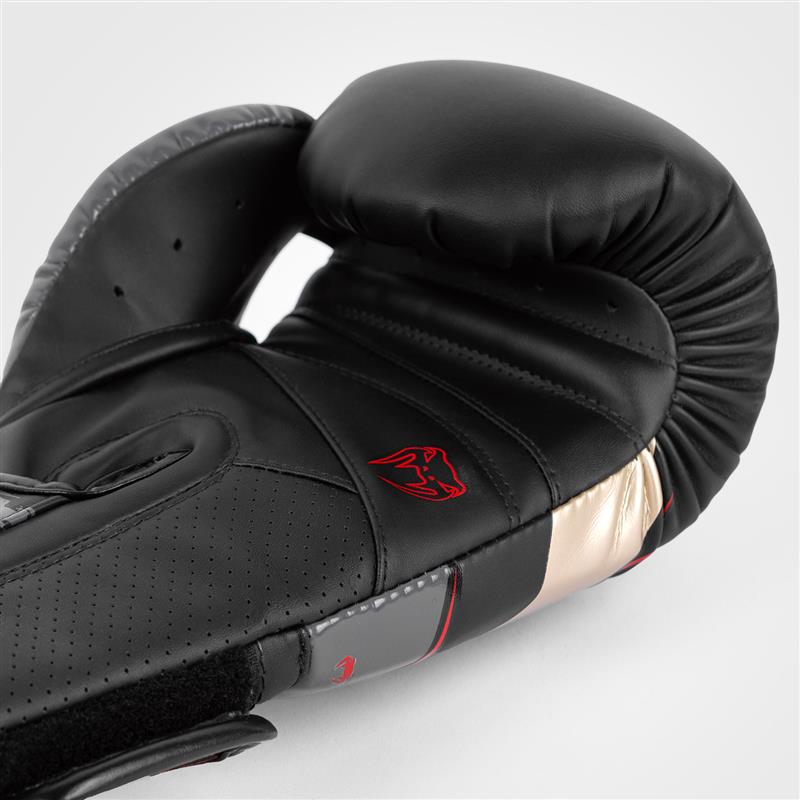 Venum Elite Evo Guantes de Boxeo - Negro/Dorado/Rojo
