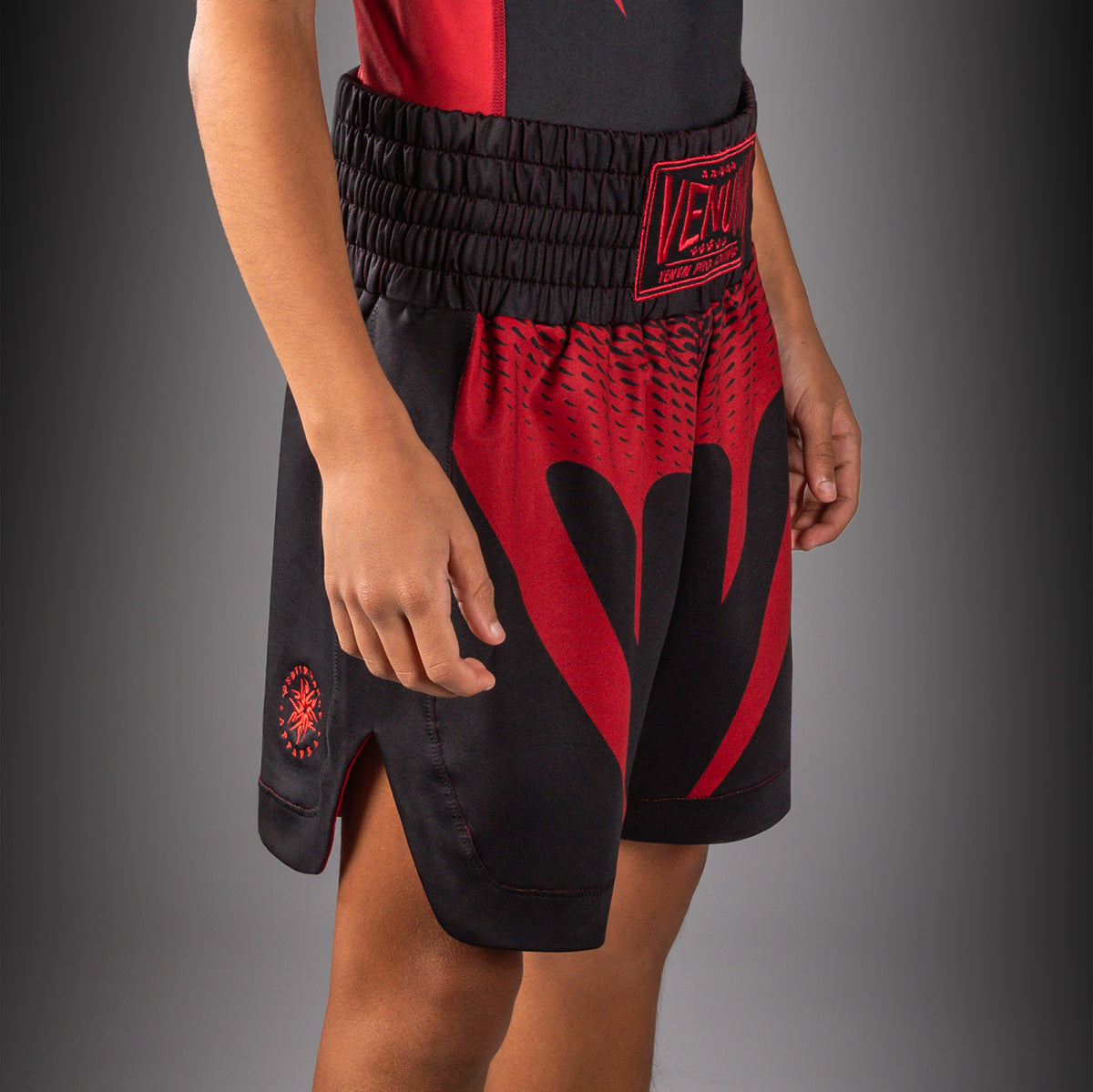 Venum Attack Short de Boxeo para Niño - Negro/Rojo
