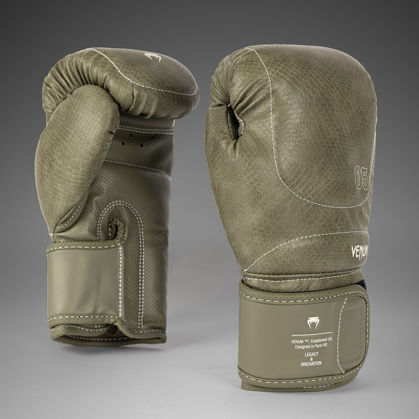Venum Impact Evo Scales Guantes de Boxeo – Verde Ejército