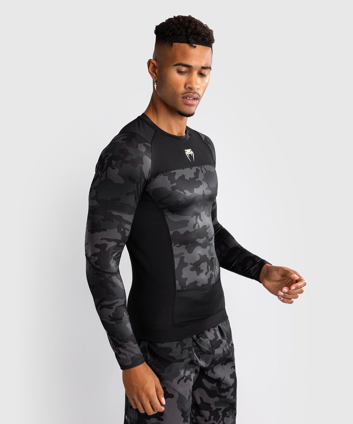 Venum G-Fit Air Rashguard de Manga Larga para Hombre - Camuflaje Urbano Digital