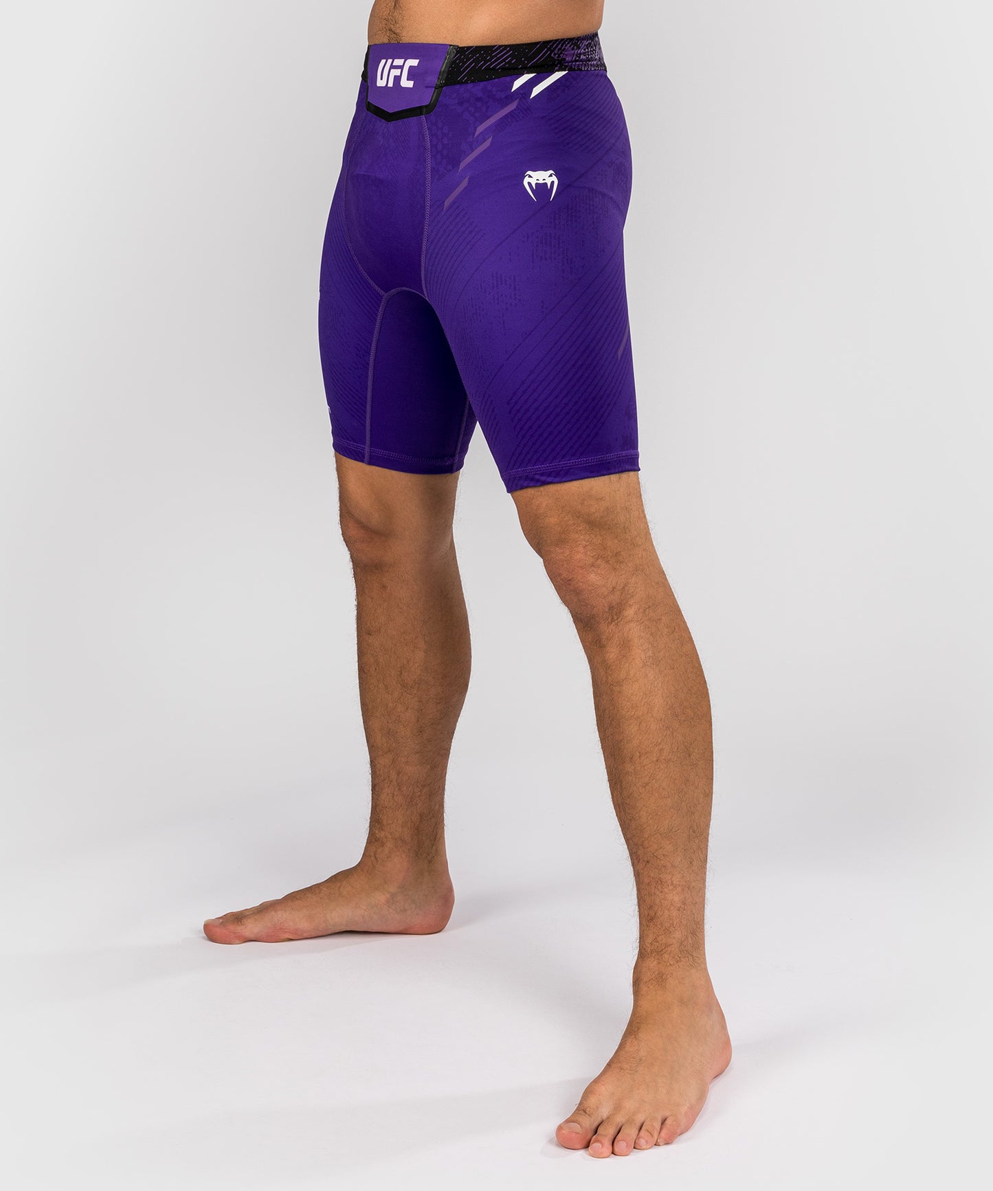UFC Adrenaline by Venum Authentic Fight Night Vale Tudo Shorts para Hombre - Morado