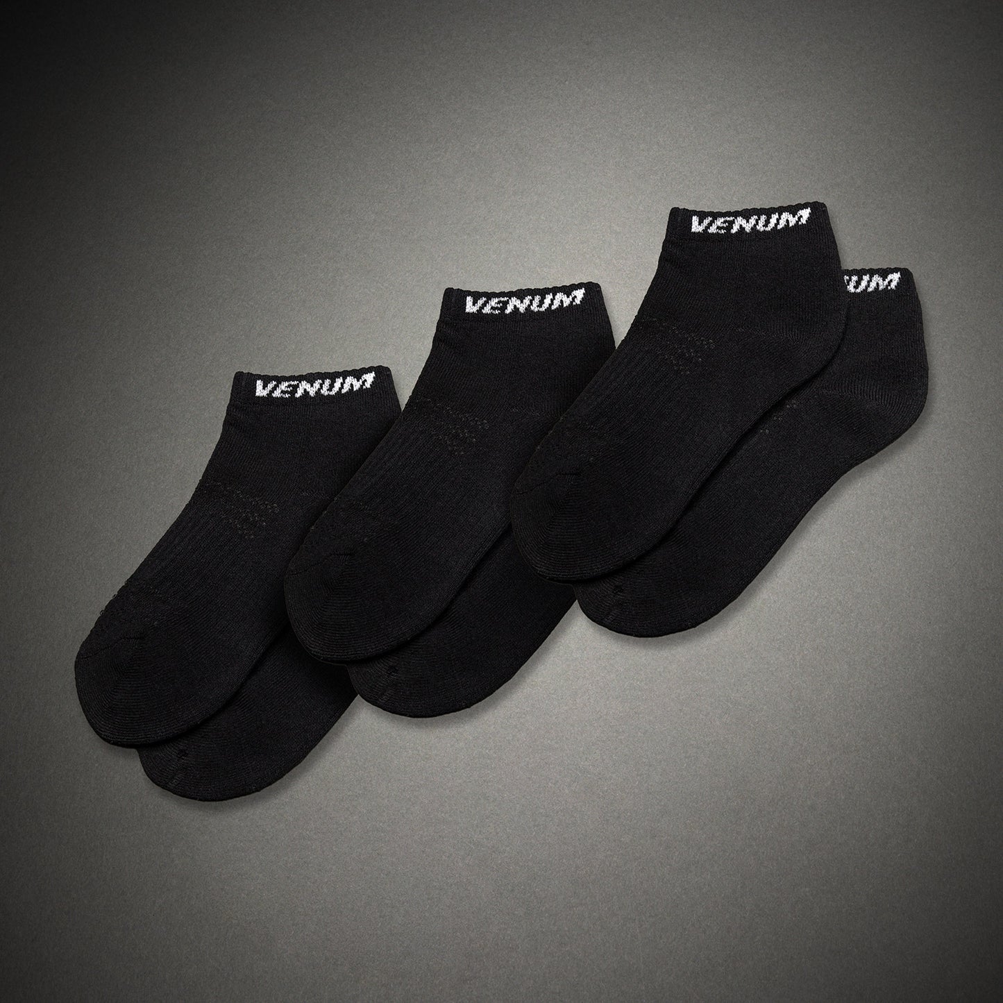 Venum Essential Calcetines Tobilleros (Juego de 3 pares) – Negro/Blanco