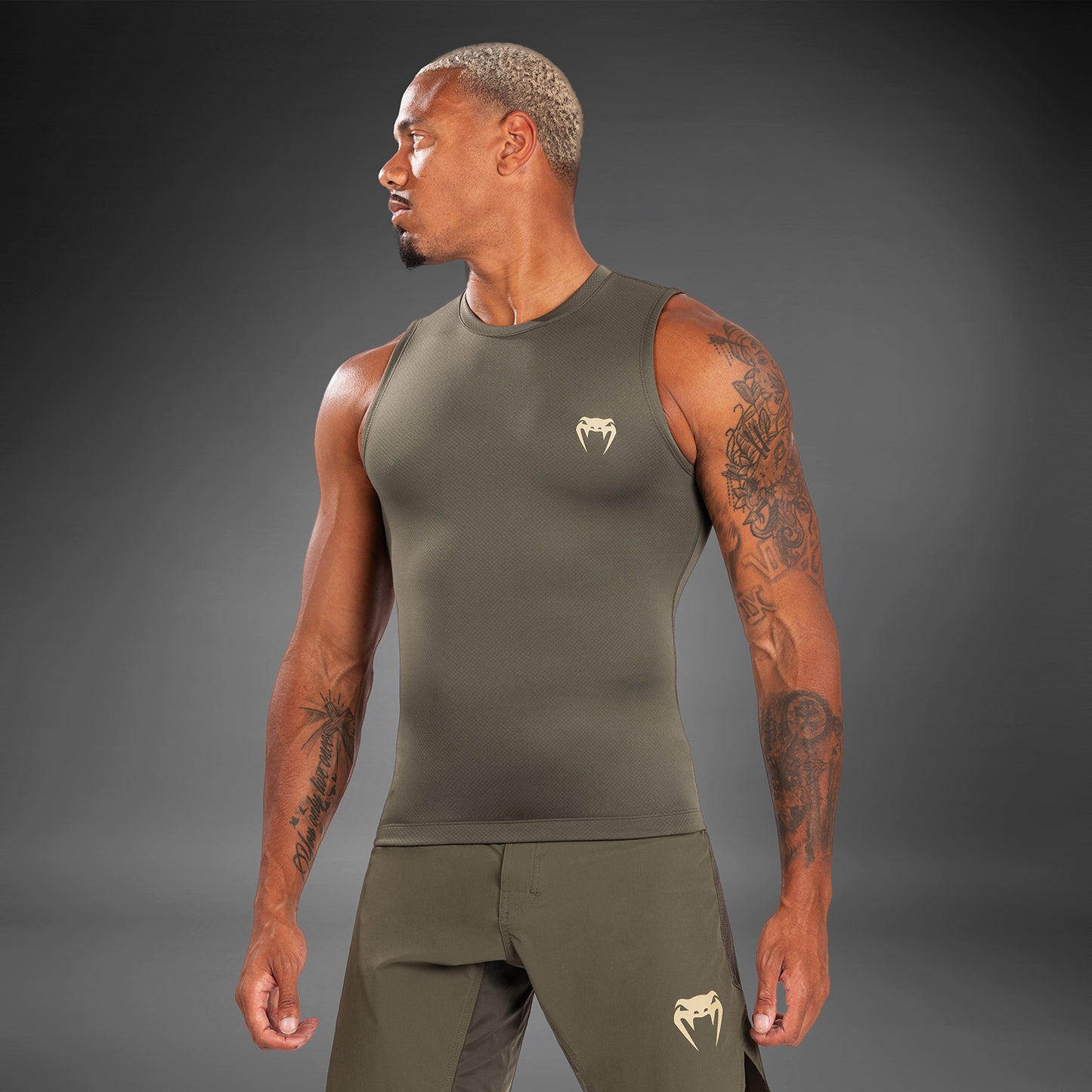 Venum Contender Lycra sin mangas para hombre - Caqui