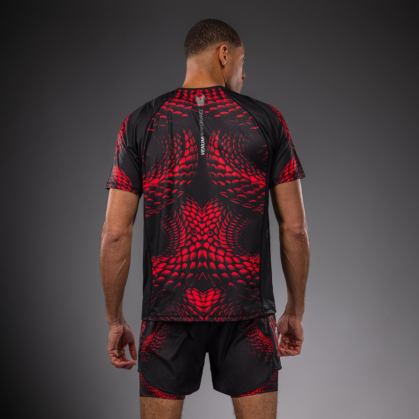 Venum Matupa Camiseta Dry Tech - Negro/Rojo/Gris Plateado