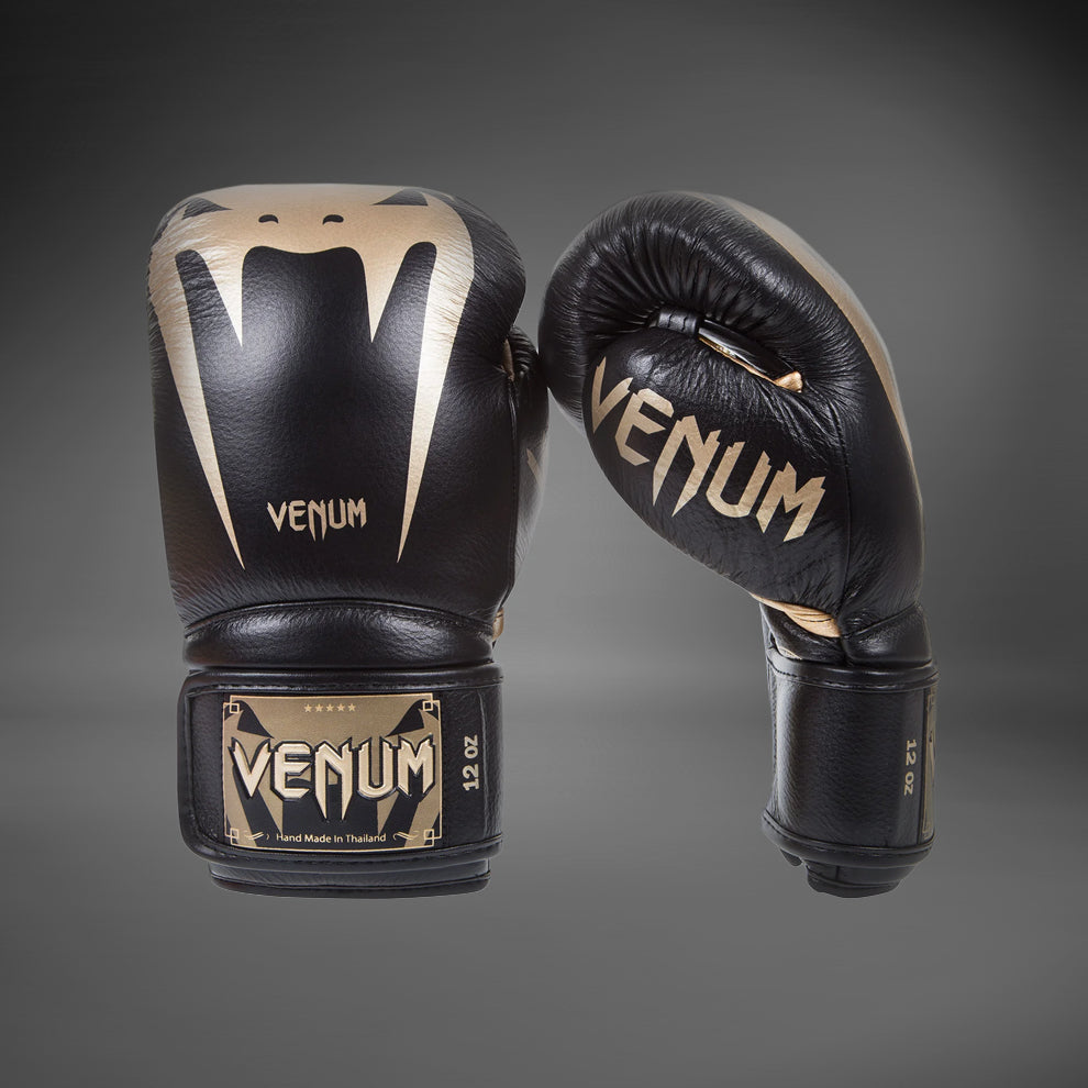Guantes de Boxeo Venum Giant 3.0 - Cuero Nappa Negro Oro