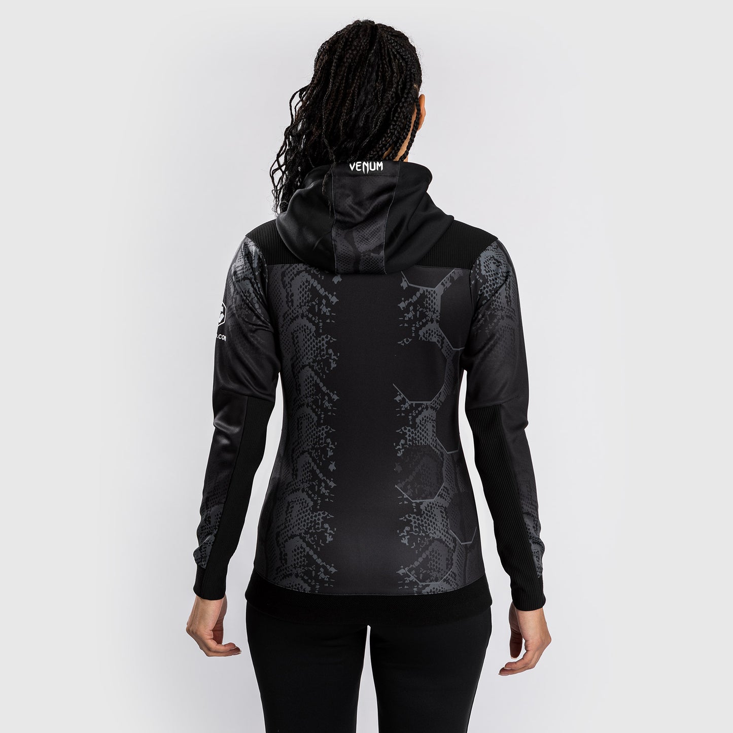 UFC Adrenaline by Venum Authentic Fight Night Sudadera con capucha Walkout para Mujer - Negra