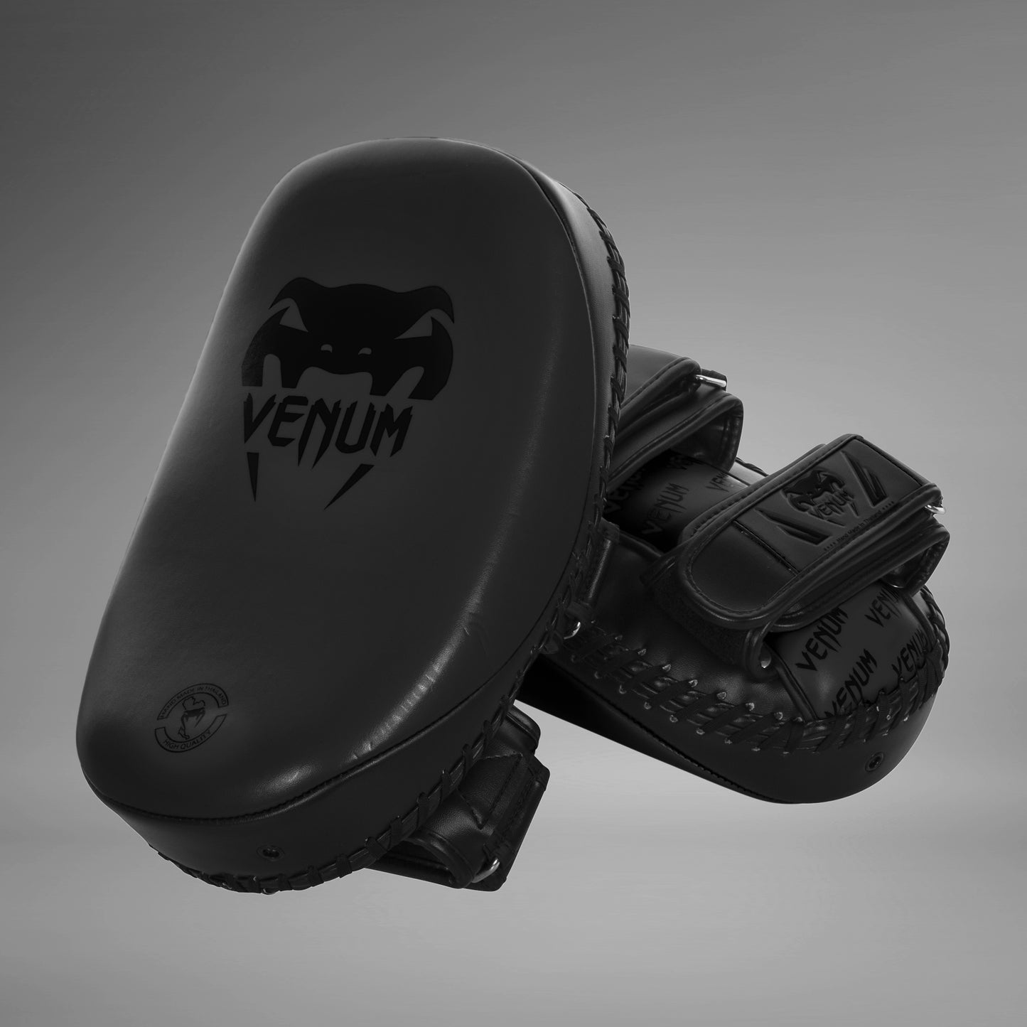 Pao Venum Light  (Par)