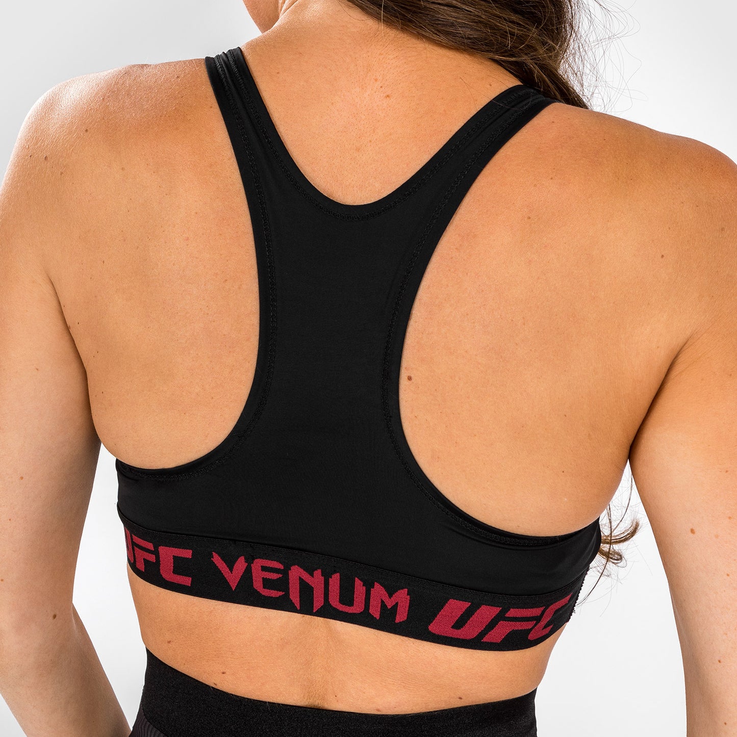 UFC Venum Authentic Fight Week 2.0 Sujetador Deportivo para Mujer – Negro/Rojo