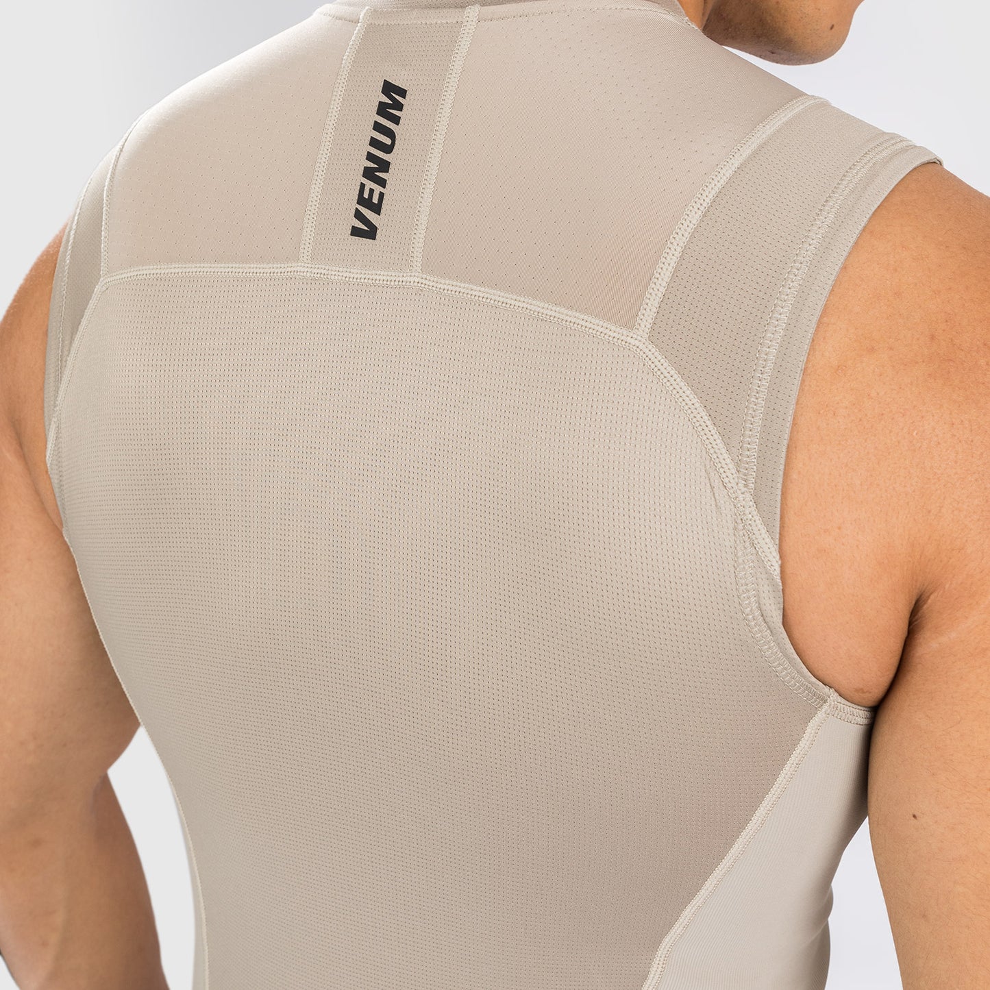 Rashguard sin mangas Venum G-Fit Air - Arena