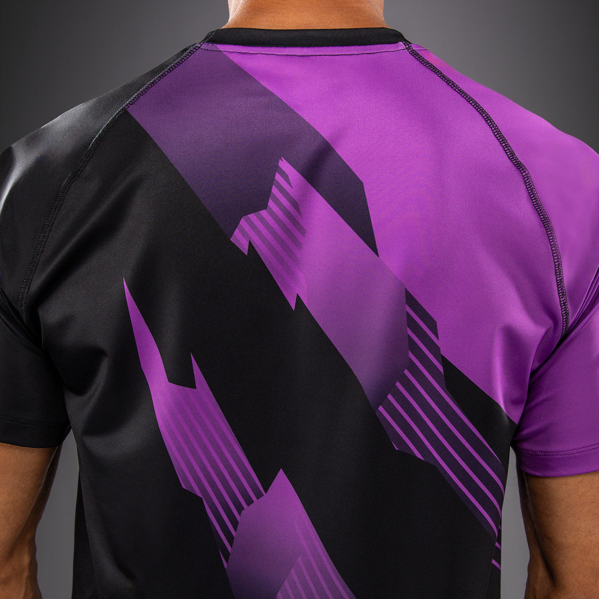 Venum No-Gi 6.0 Camiseta Dry Tech - Negro/Púrpura