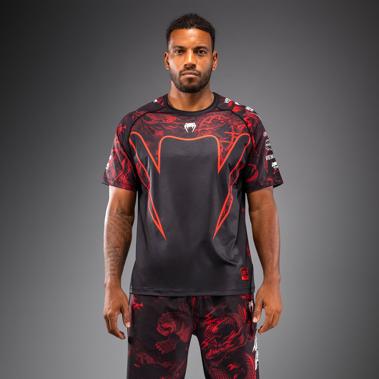 Venum 20th Anniversary Camiseta Dry Tech - Negro/Rojo