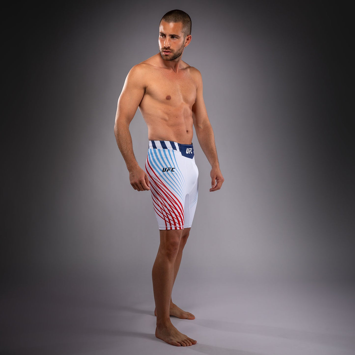 Official UFC Freedom 250 by Venum Authentic Fight Night Vale Tudo Shorts para hombre - Blanco