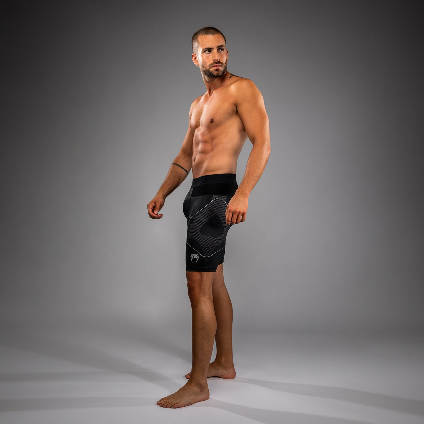Venum Nexus Pantalones Cortos Vale Tudo – Negro/Plata