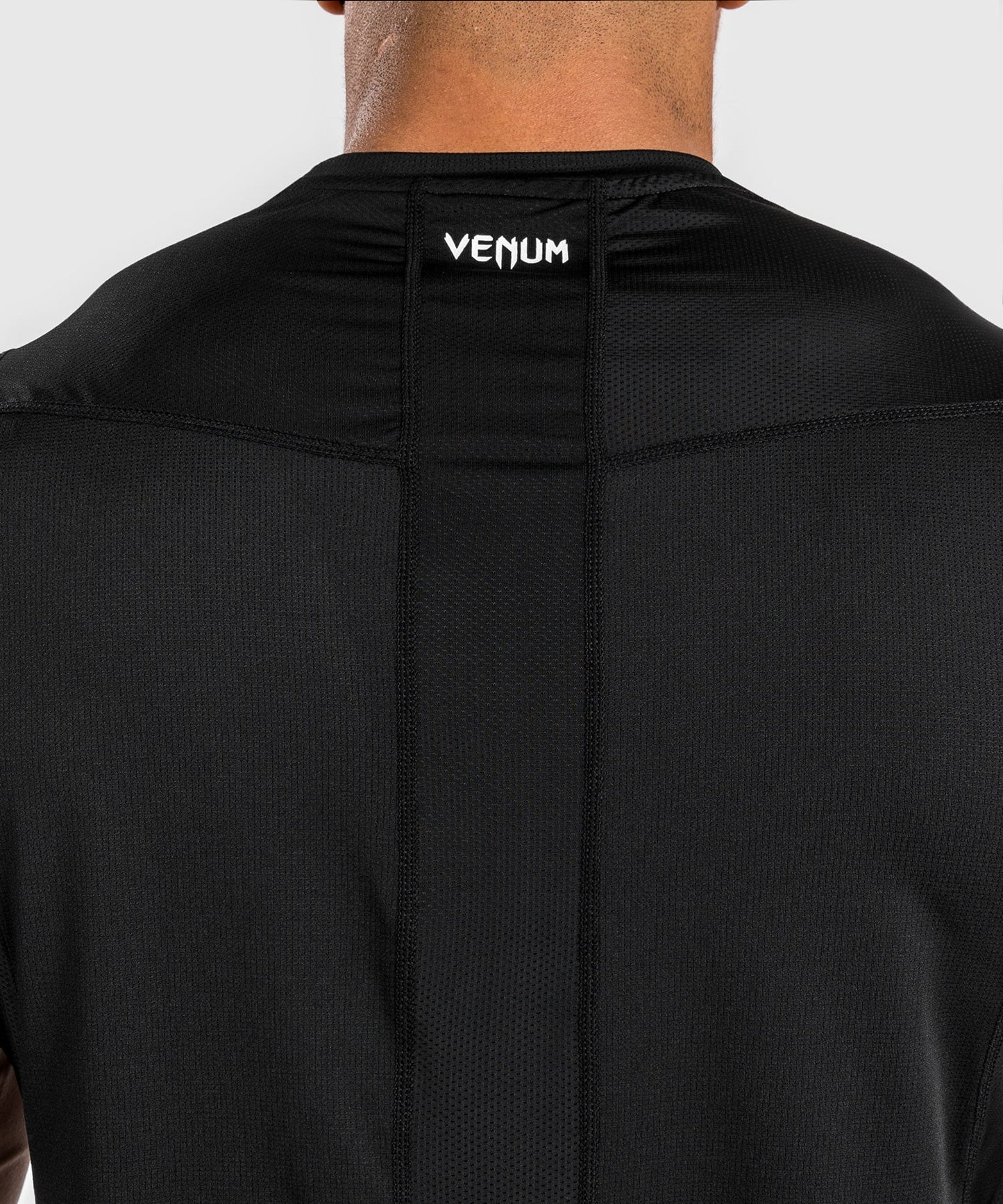 Venum Camiseta Attack Dry-Tech para Hombre - Negro