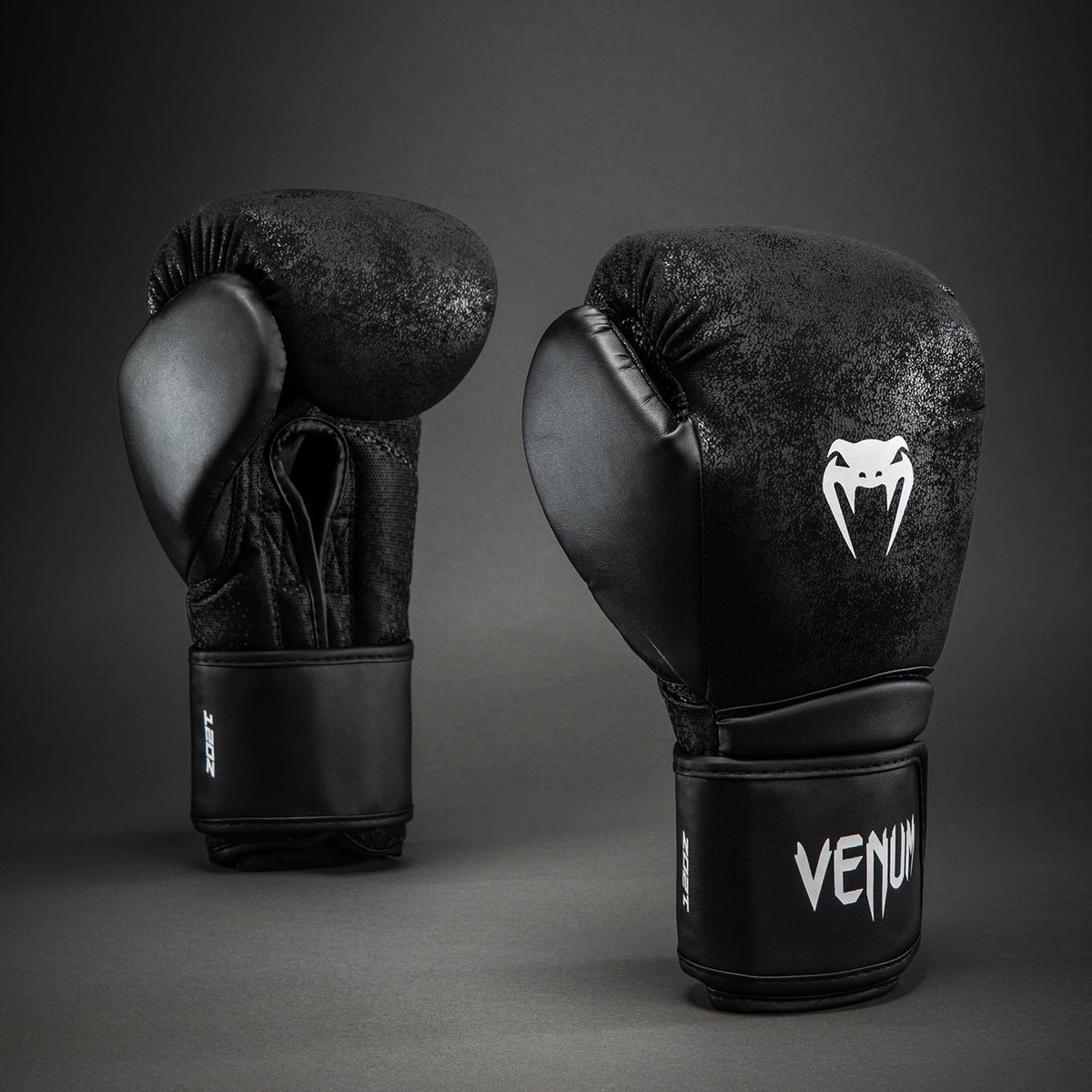 Venum Stone 2.0 Guantes de Boxeo - Negro