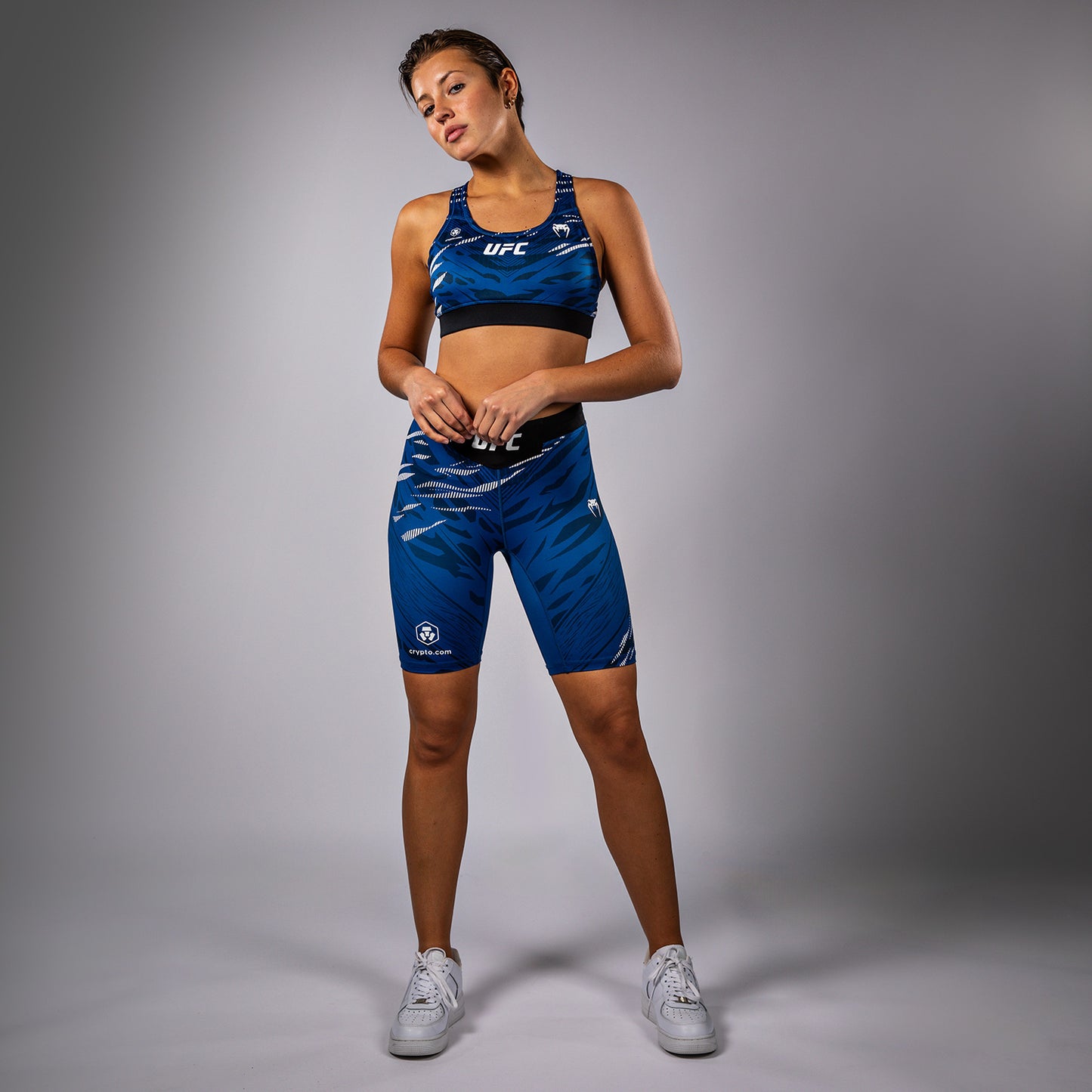 UFC Fusion by Venum Authentic Fight Night Sujetador Deportivo para Mujer - Azul