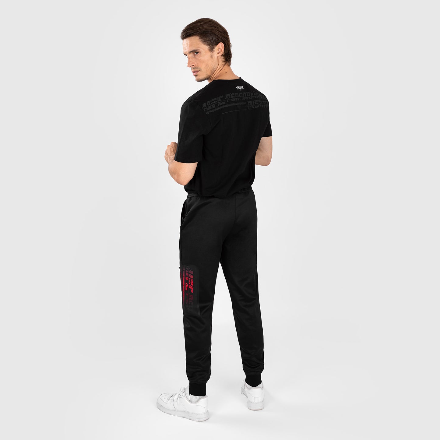 UFC Venum Performance Institute 2.0 Pantalón para Hombre - Negro/Rojo