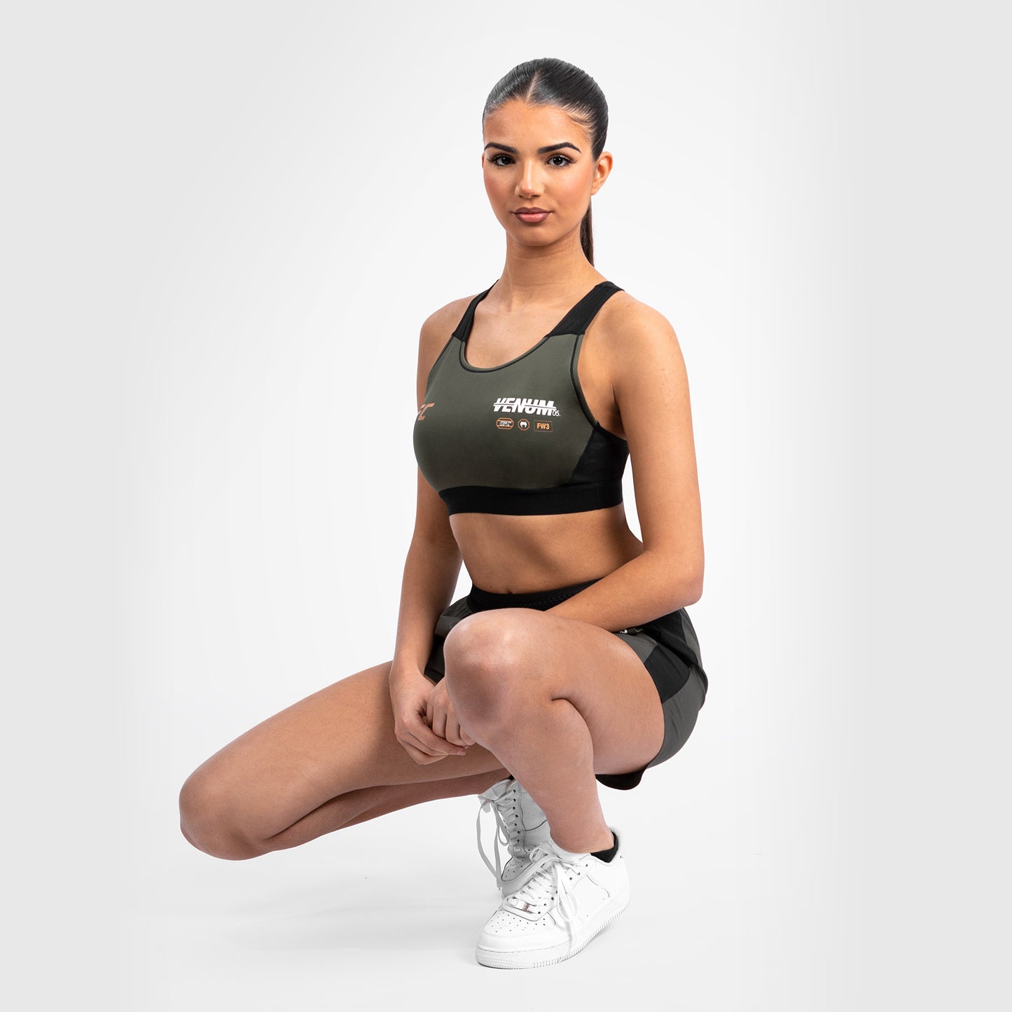 UFC Adrenaline by Venum Fight Week Sujetador deportivo para Mujer - Caqui/Bronce