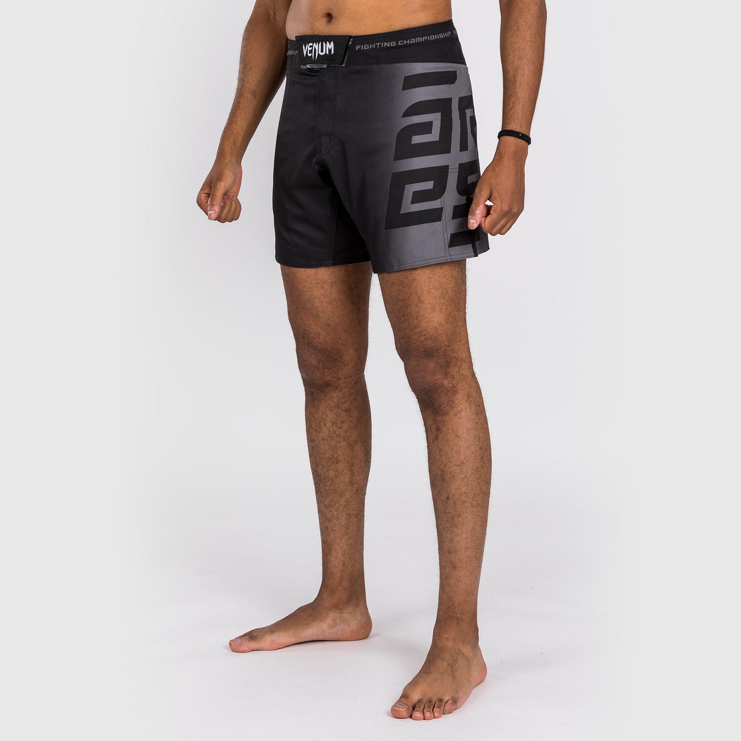 Venum x Ares Fightshort - Negro
