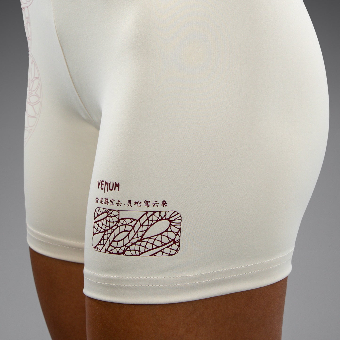 Venum Serpenti Pantalones Cortos Vale Tudo Mujer – Marfil/Burdeos
