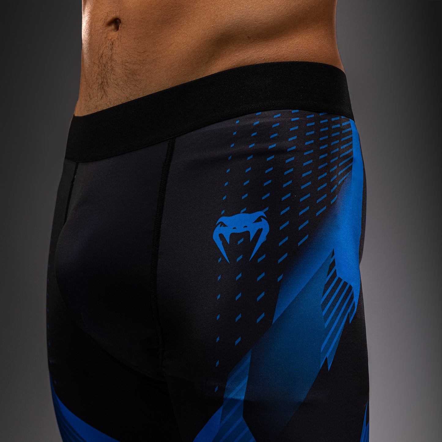 Venum No-Gi 6.0 Pantalón Corto de Compresión - Negro/Azul