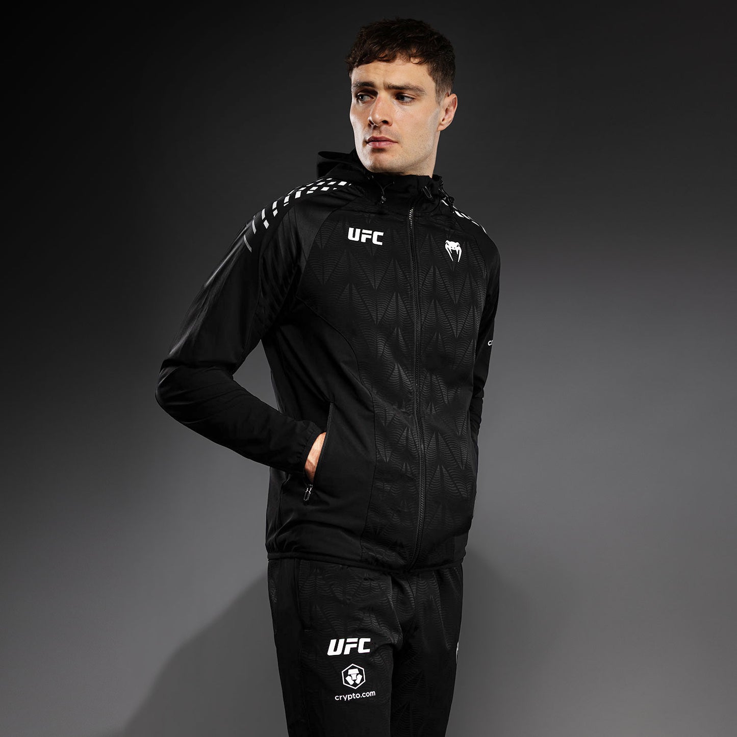 UFC Zenith by Venum Authentic Fight Night Sudadera de walkout Hombre - Negro