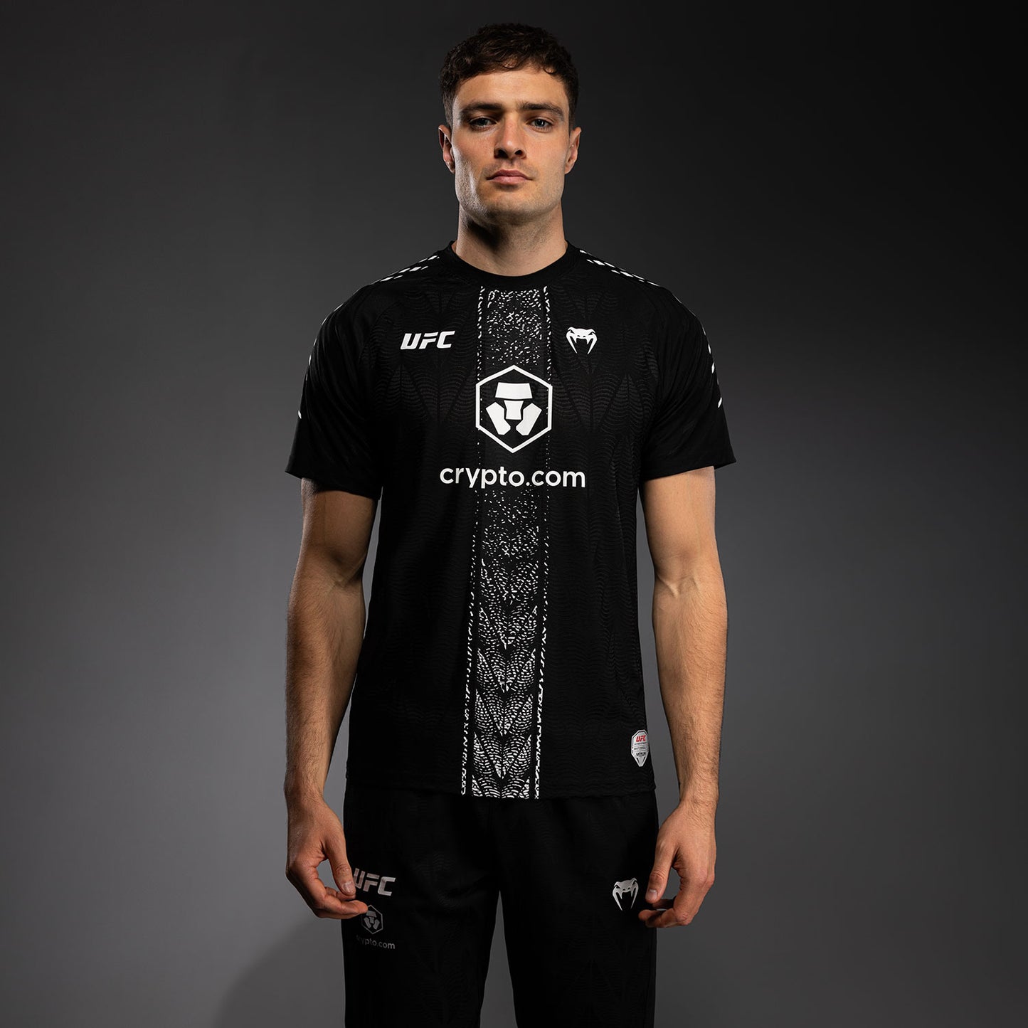 UFC Zenith by Venum Authentic Fight Night Camiseta oficial Walkout Hombre - Negro