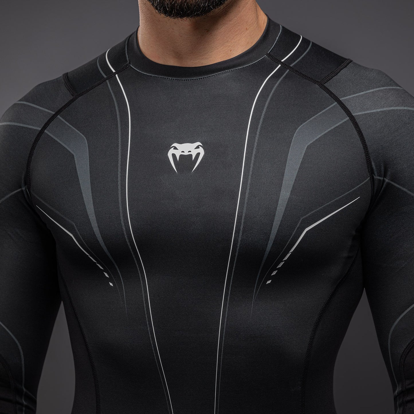 Venum Streamline Rashguard Manga Larga – Negro/Blanco