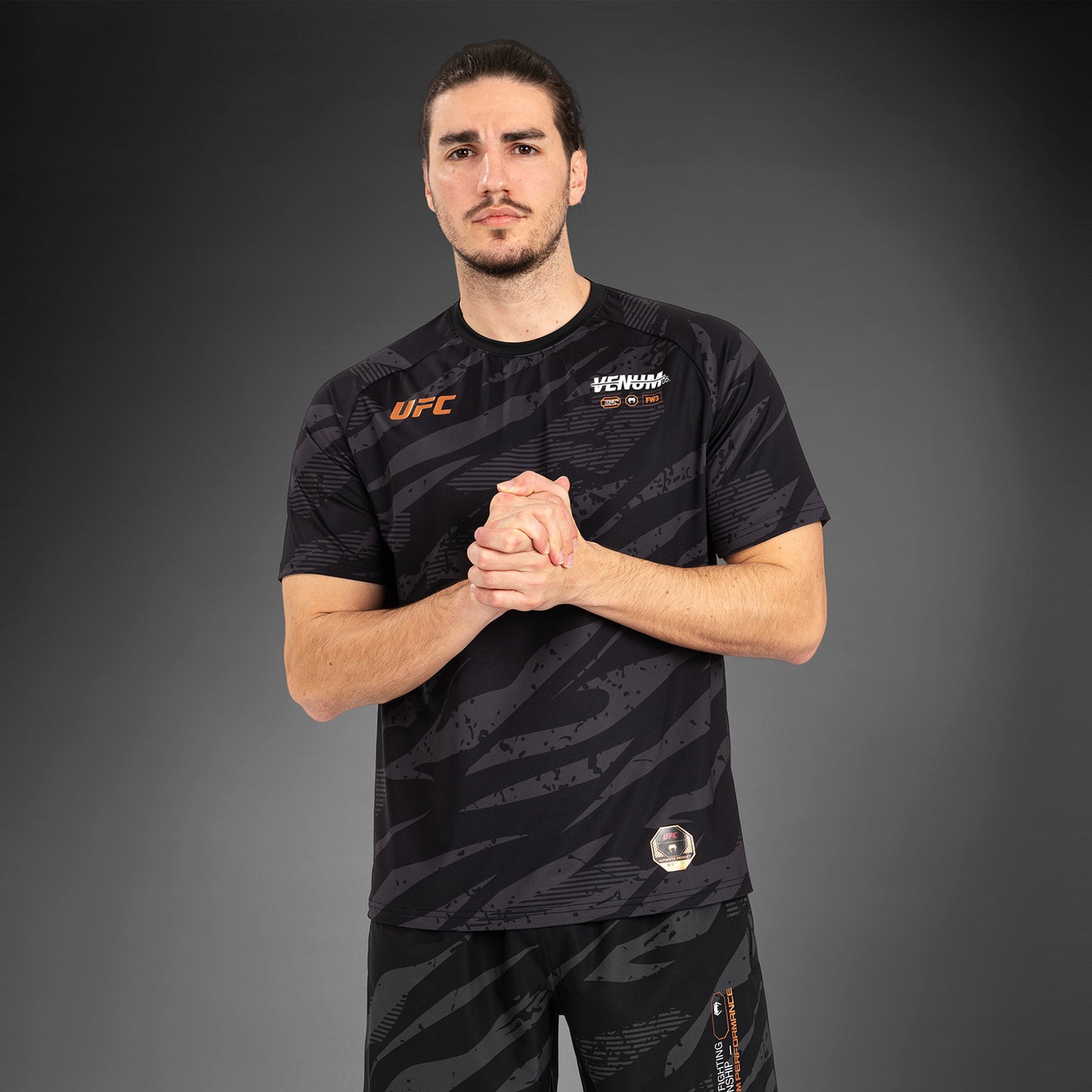 UFC Adrenaline By Venum Fight Week Camiseta Dry Tech para Hombre - Urban Camo