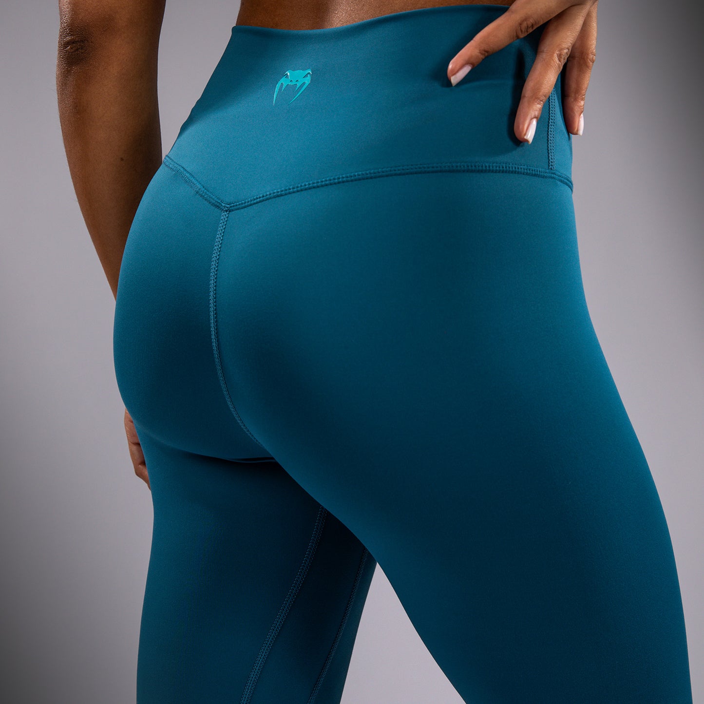 Venum x Demi Leggings ⅞ Mujer - Azul Azur