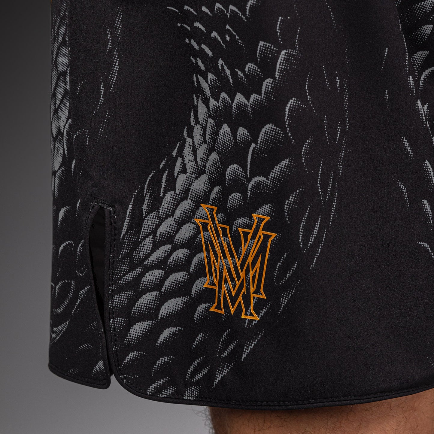 Venum Matupa Short de Combate - Negro/Gris/Oro