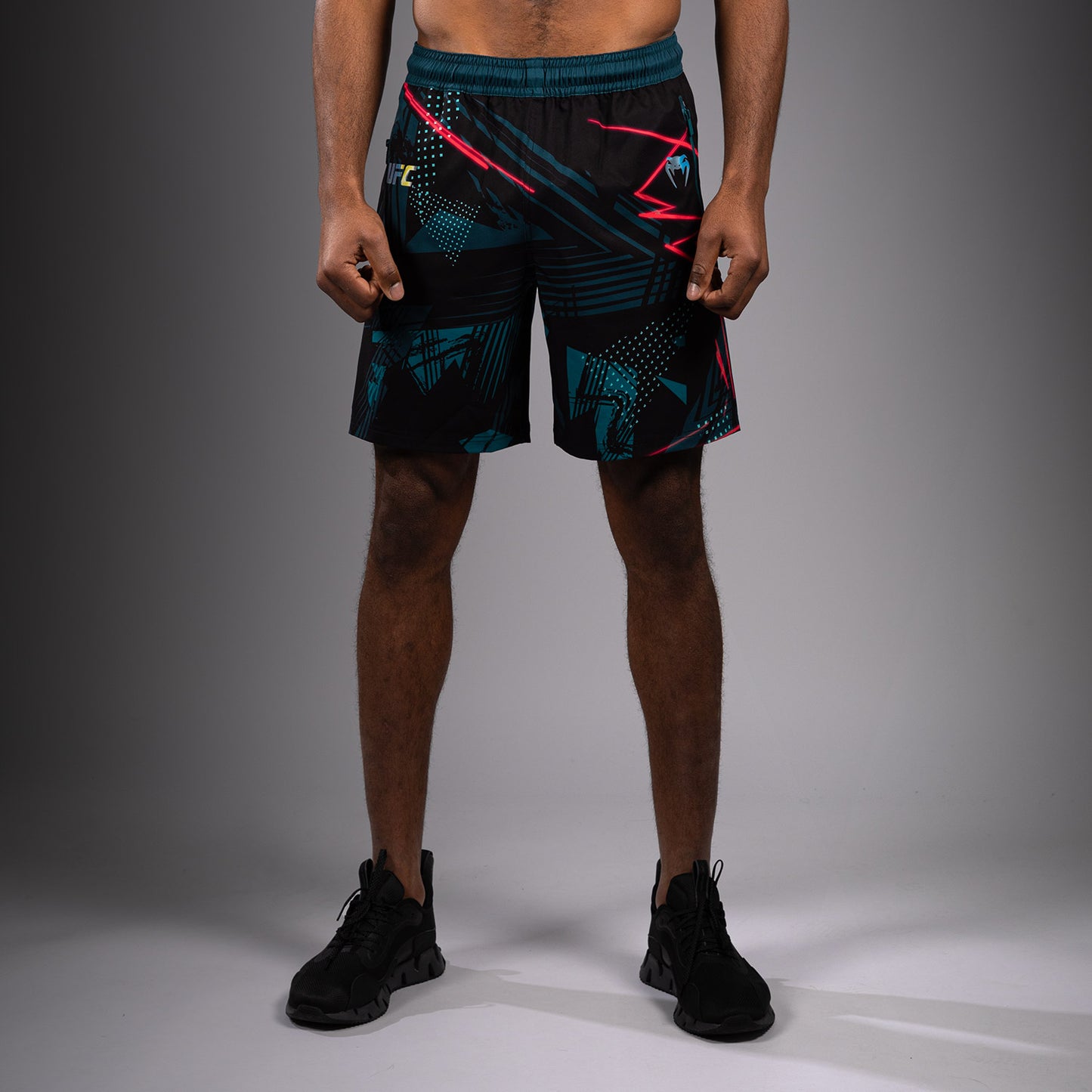 UFC Fusion By Venum Miami Edition Fight Week Performance Pantalones cortos para hombre - Negros