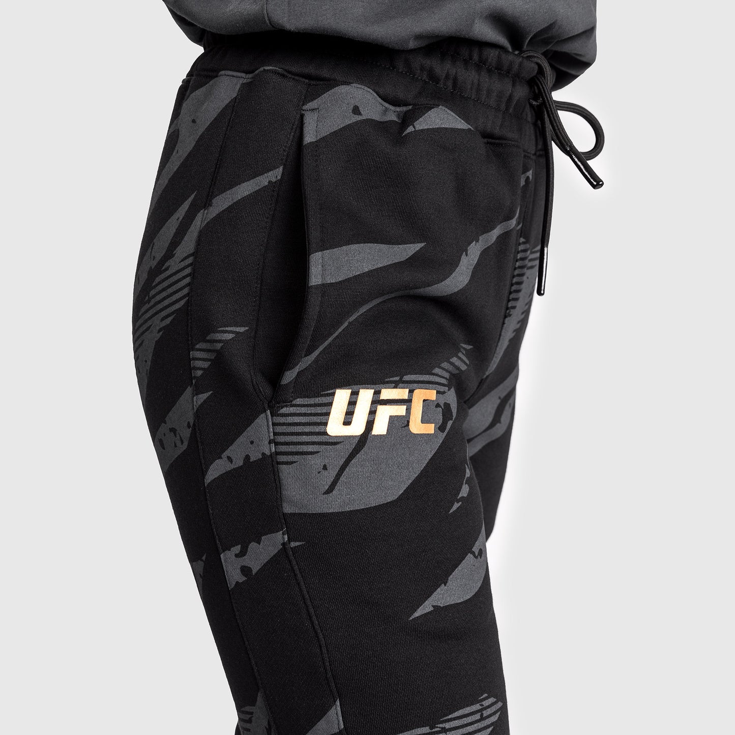 UFC Adrenaline By Venum Fight Week Pantalón de Algodón para Mujer - Urban Camo