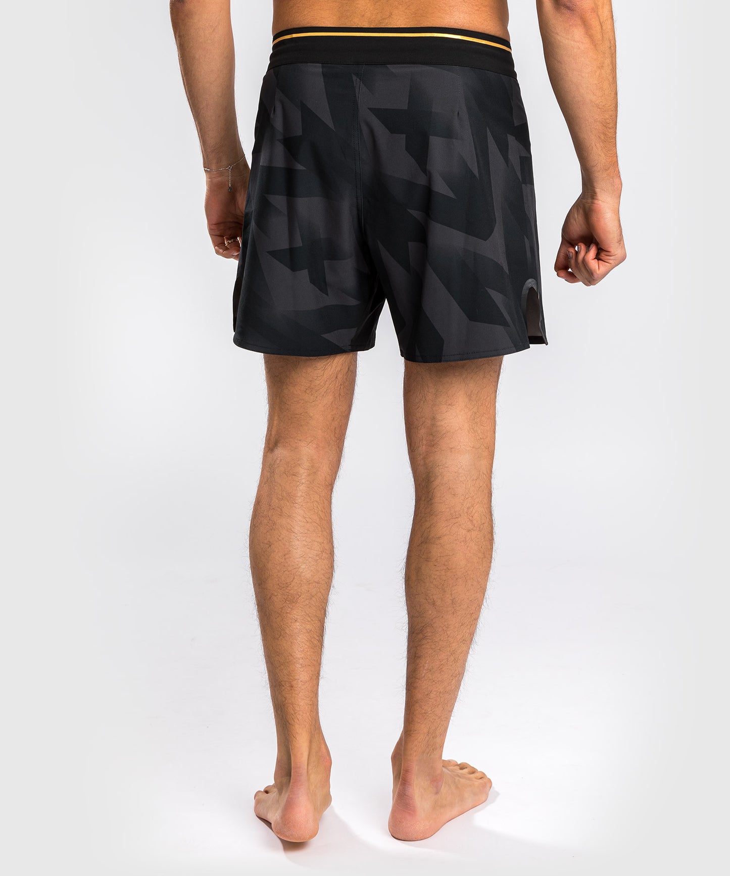 Pantalones Cortos de MMA Venum Razor - Negro/Oro