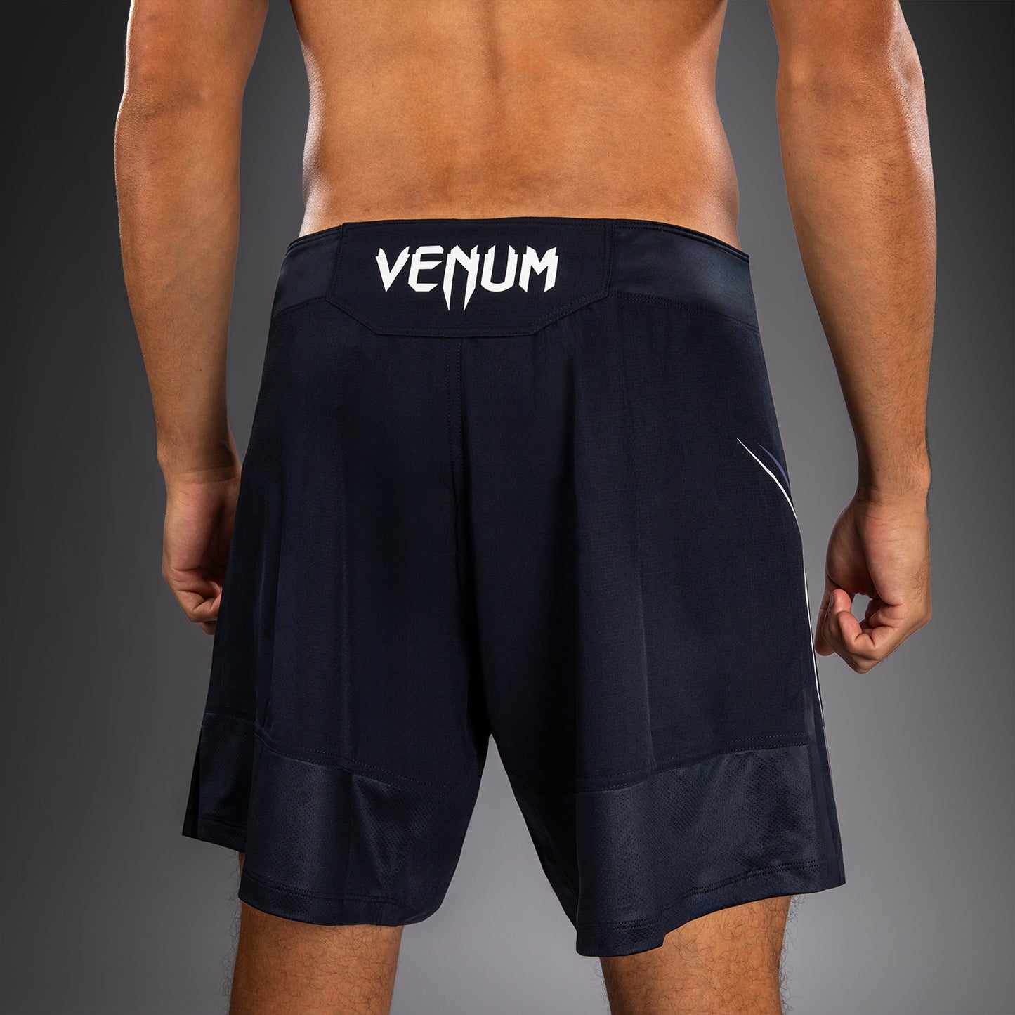 Venum G-Core Pantalón Corto de Combate - Azul Marino/Blanco