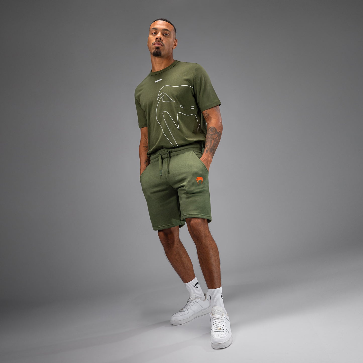Venum Classic Pantalones Cortos Clásicos - Caqui