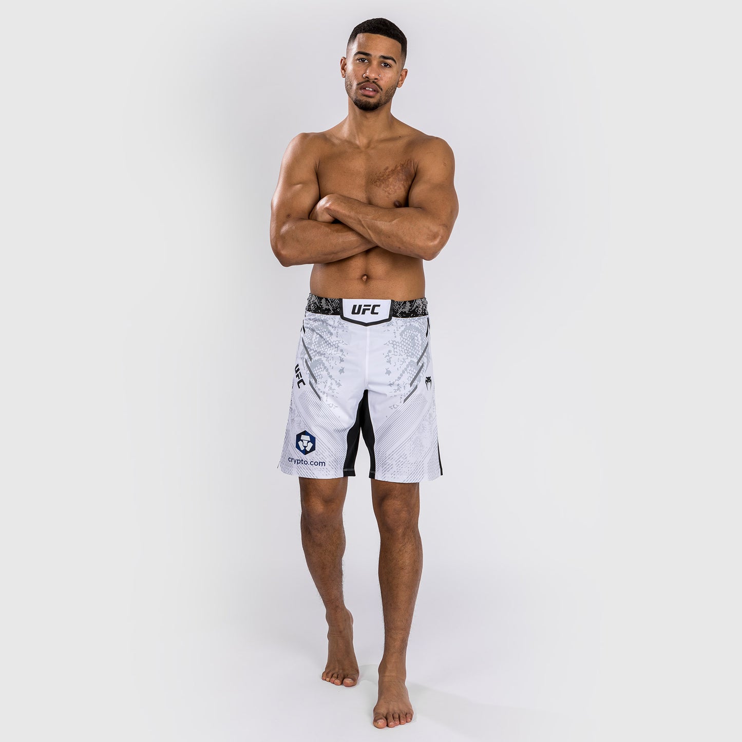 Pantalón Corto UFC Adrenaline by Venum Personalizado Authentic Fight Night, Corte Largo, Hombre - Blanco