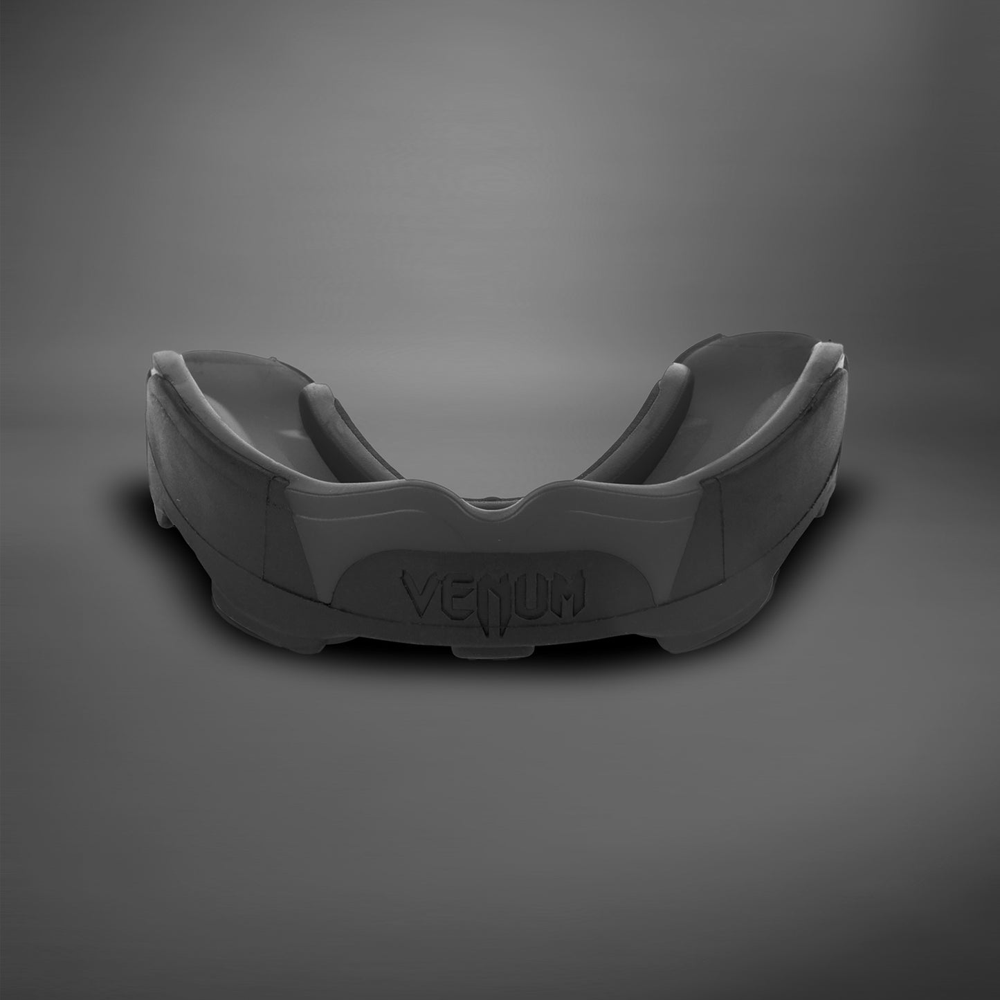 Venum Predator Protector Bucal - Negro