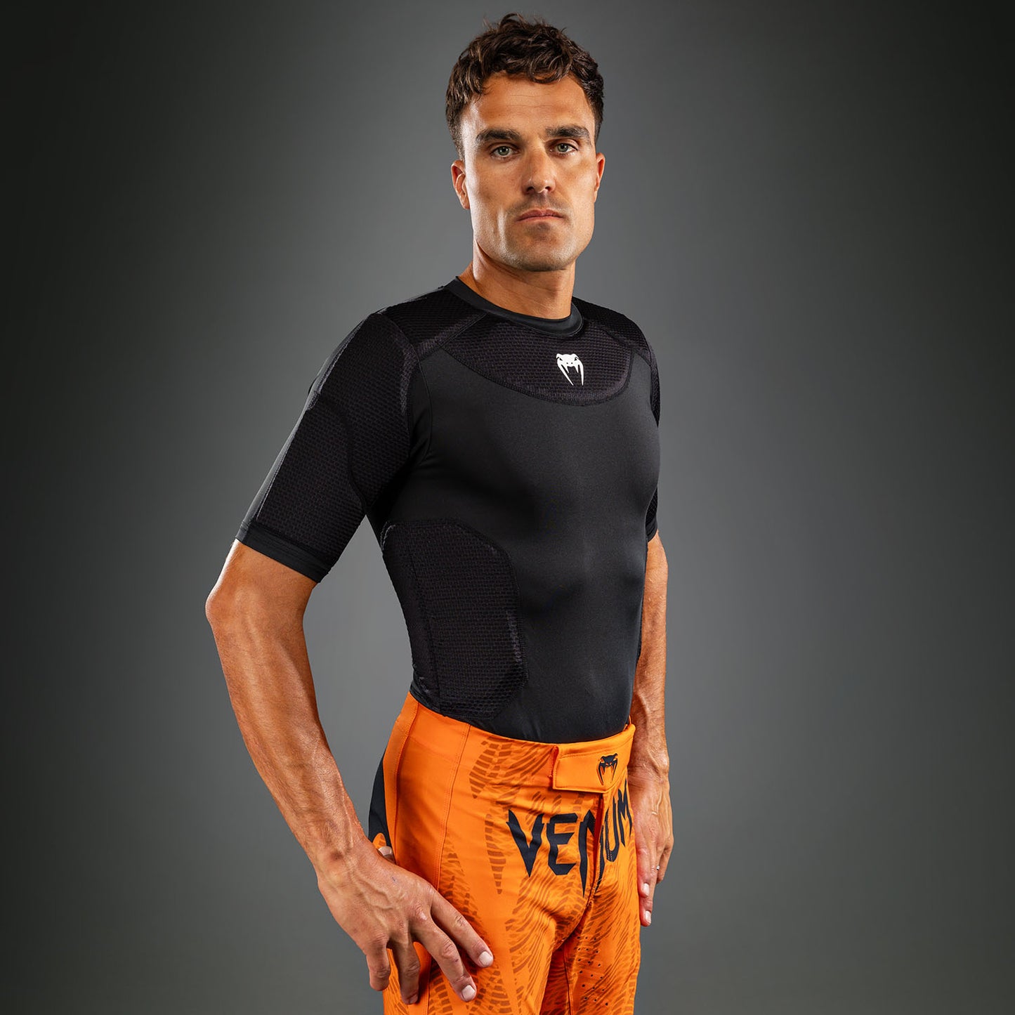 Venum MX Basics Camiseta de protección - Negro/Blanco