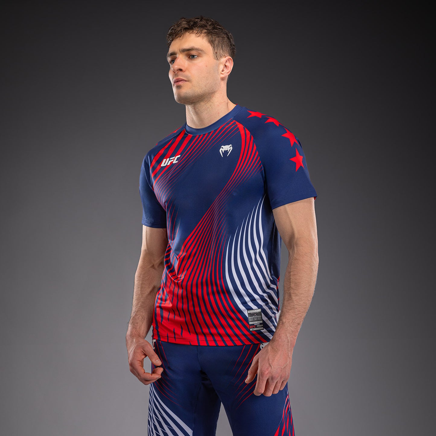 Official UFC Freedom 250 by Venum Authentic Fight Night Walkout Jersey para hombre - Azul