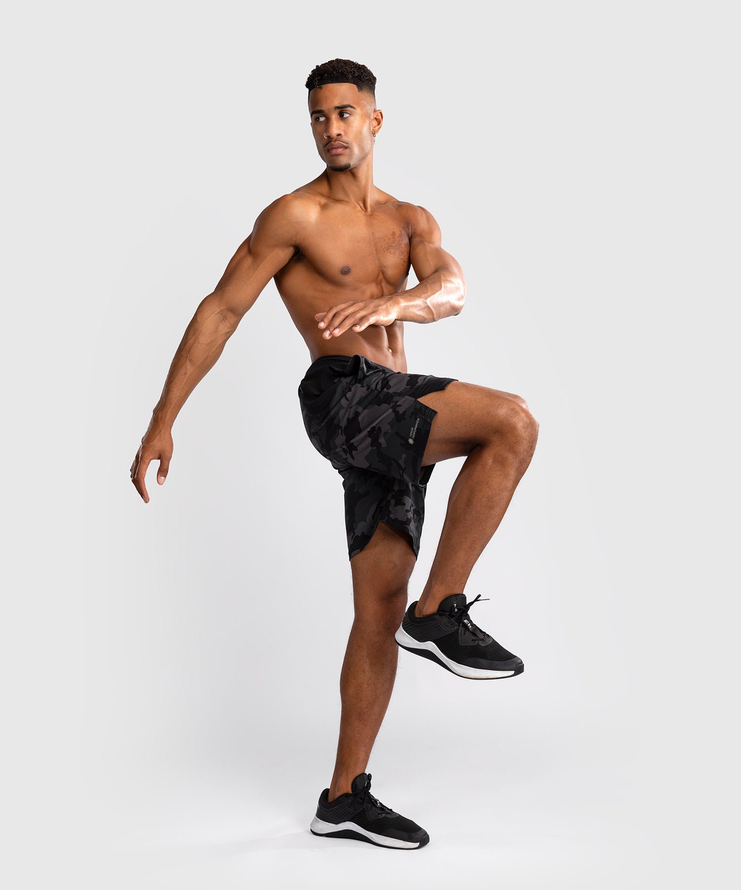 Venum G-Fit Air Pantalones Cortos de Entrenamiento para Hombre - Camuflaje Digital Urbano