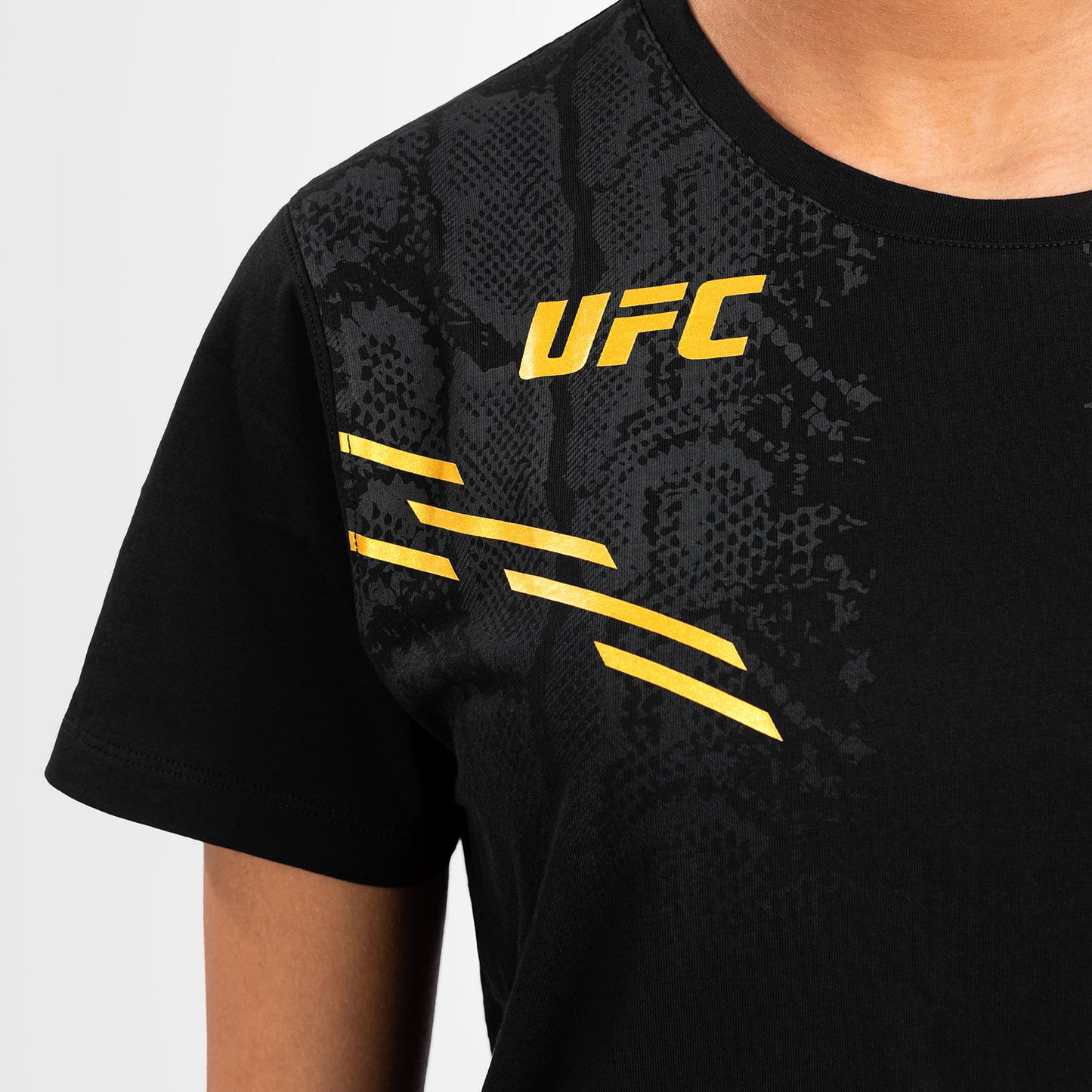UFC Adrenaline by Venum Replica Camiseta de manga corta para Mujer - Champion