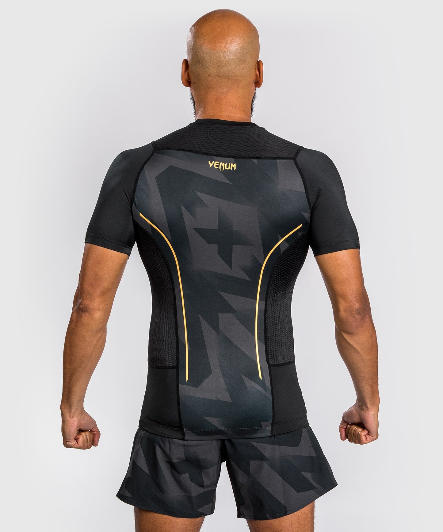 Camiseta de compresión Venum Razor - Mangas cortas - Negro/Oro