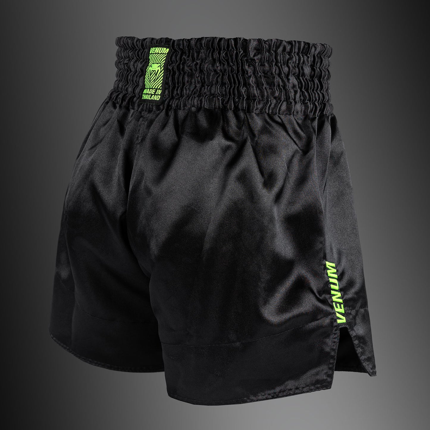 Venum Classic Evo Pantalones Cortos Muay Thai - Negro/Amarillo Neón