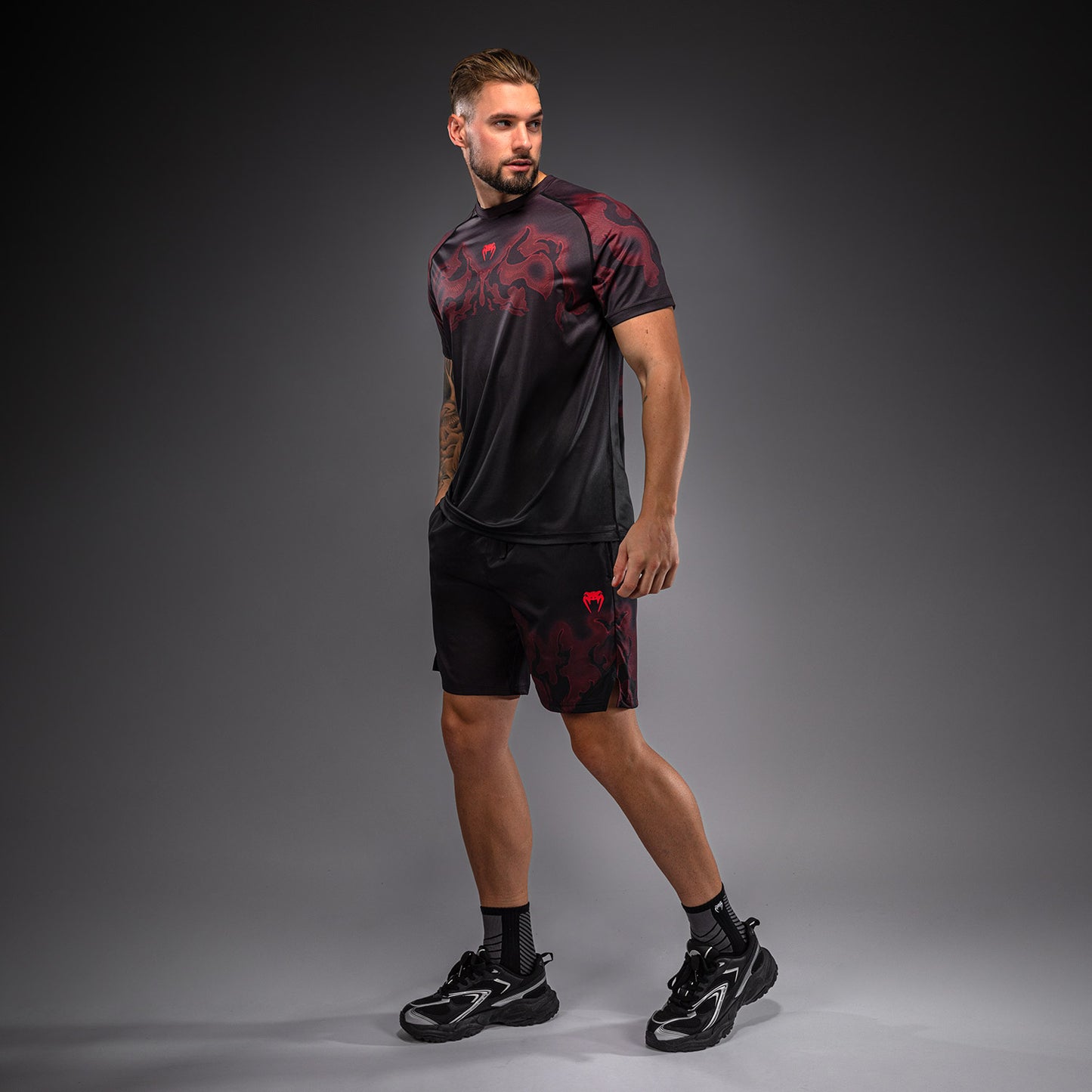 Venum Spectre Camiseta Dry Tech – Negro/Rojo