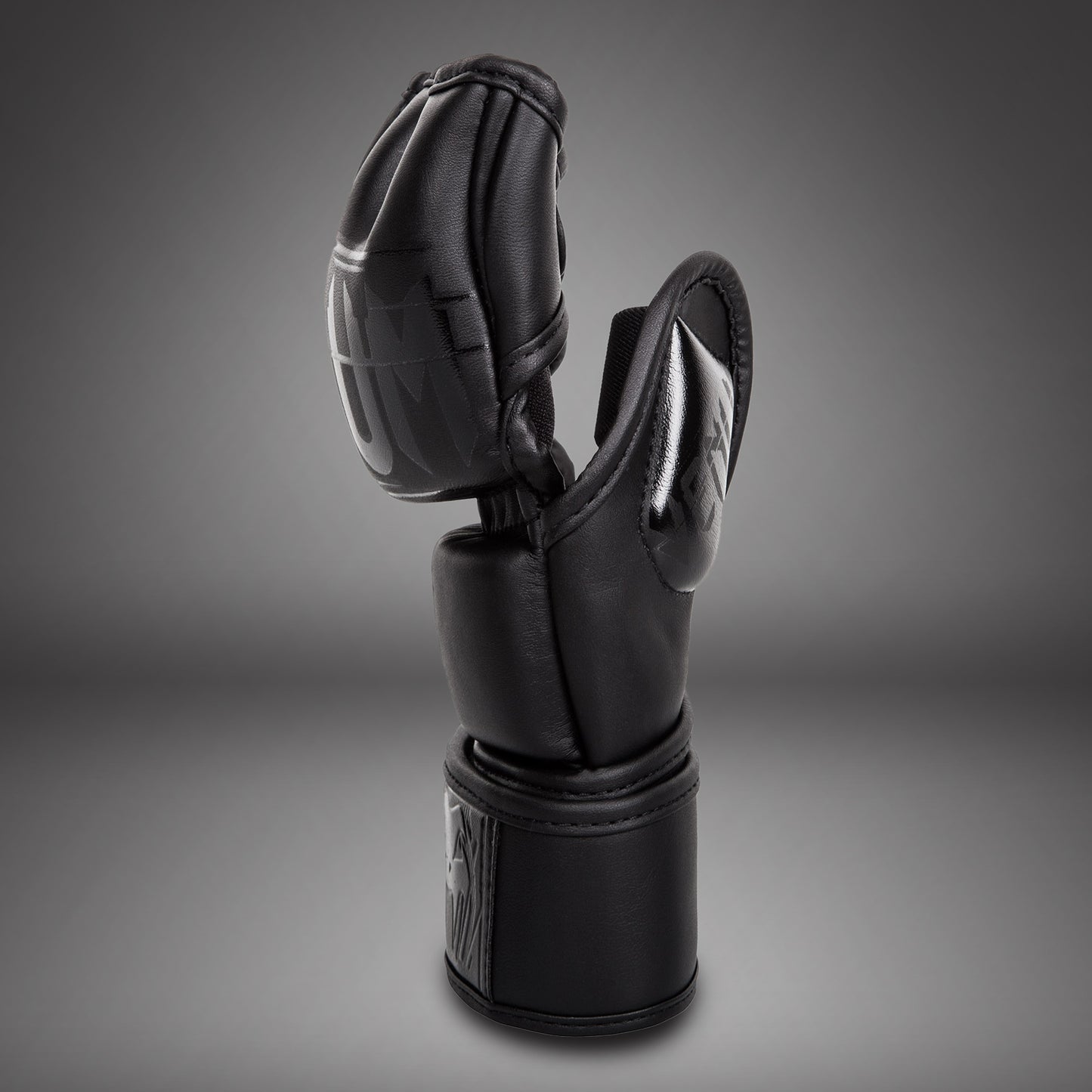 Guantes de MMA Venum Undisputed 2.0  - Cuero Skintex - Mate/Negro