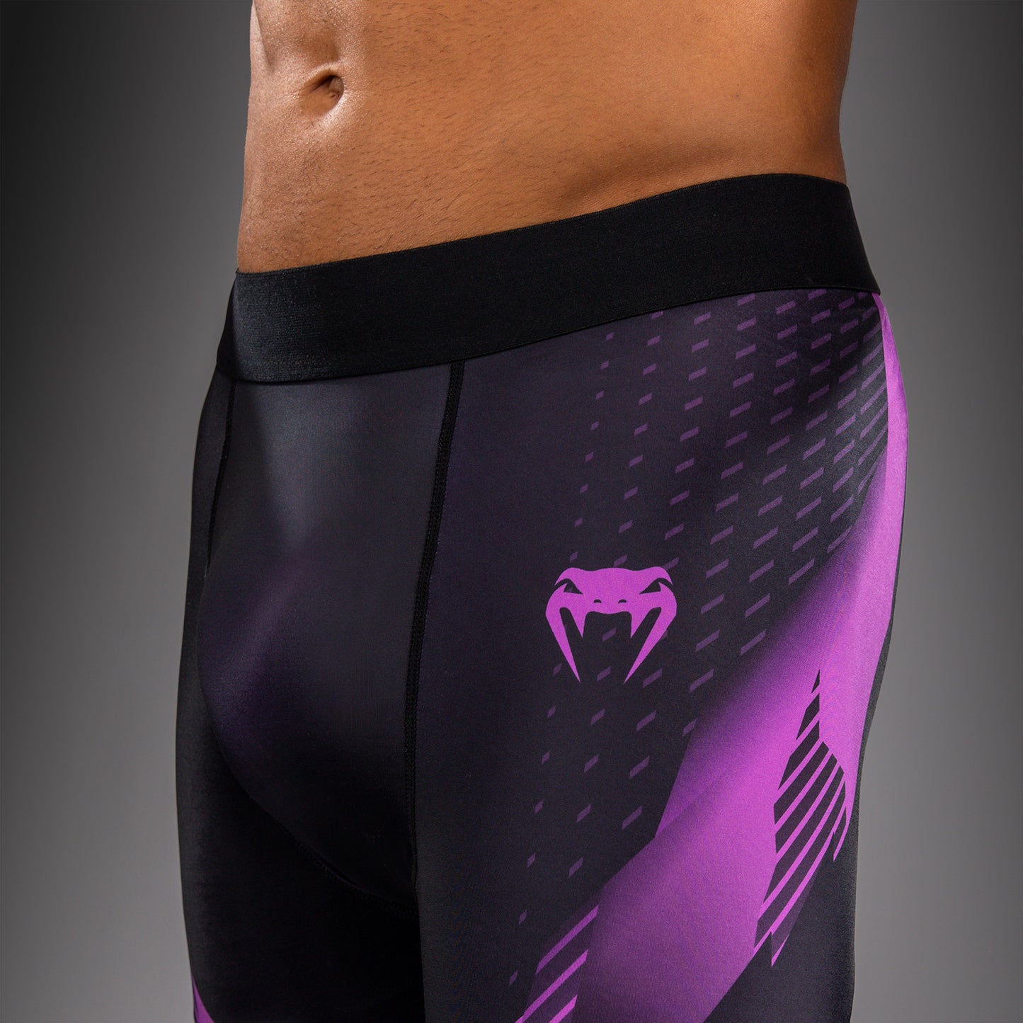 Venum No-Gi 6.0 Pantalón Corto de Compresión - Negro/Púrpura